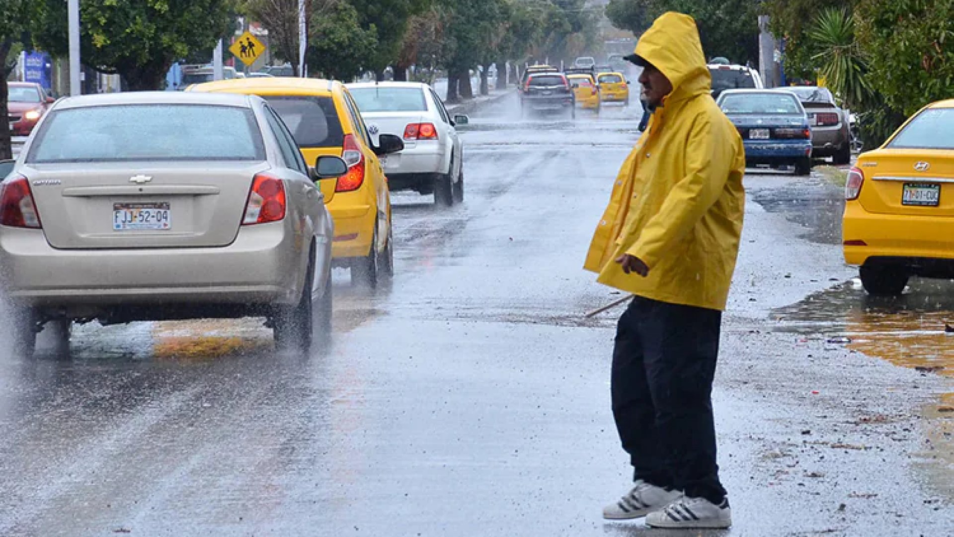 Clima | Frente frío 40 traerá fuertes lluvias a Coahuila; persiste onda de calor en México