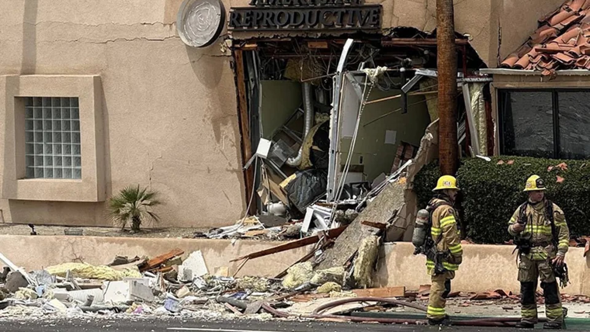 Fuerte explosión en Palm Springs deja un muerto cerca de clínica de fertilidad | Videos