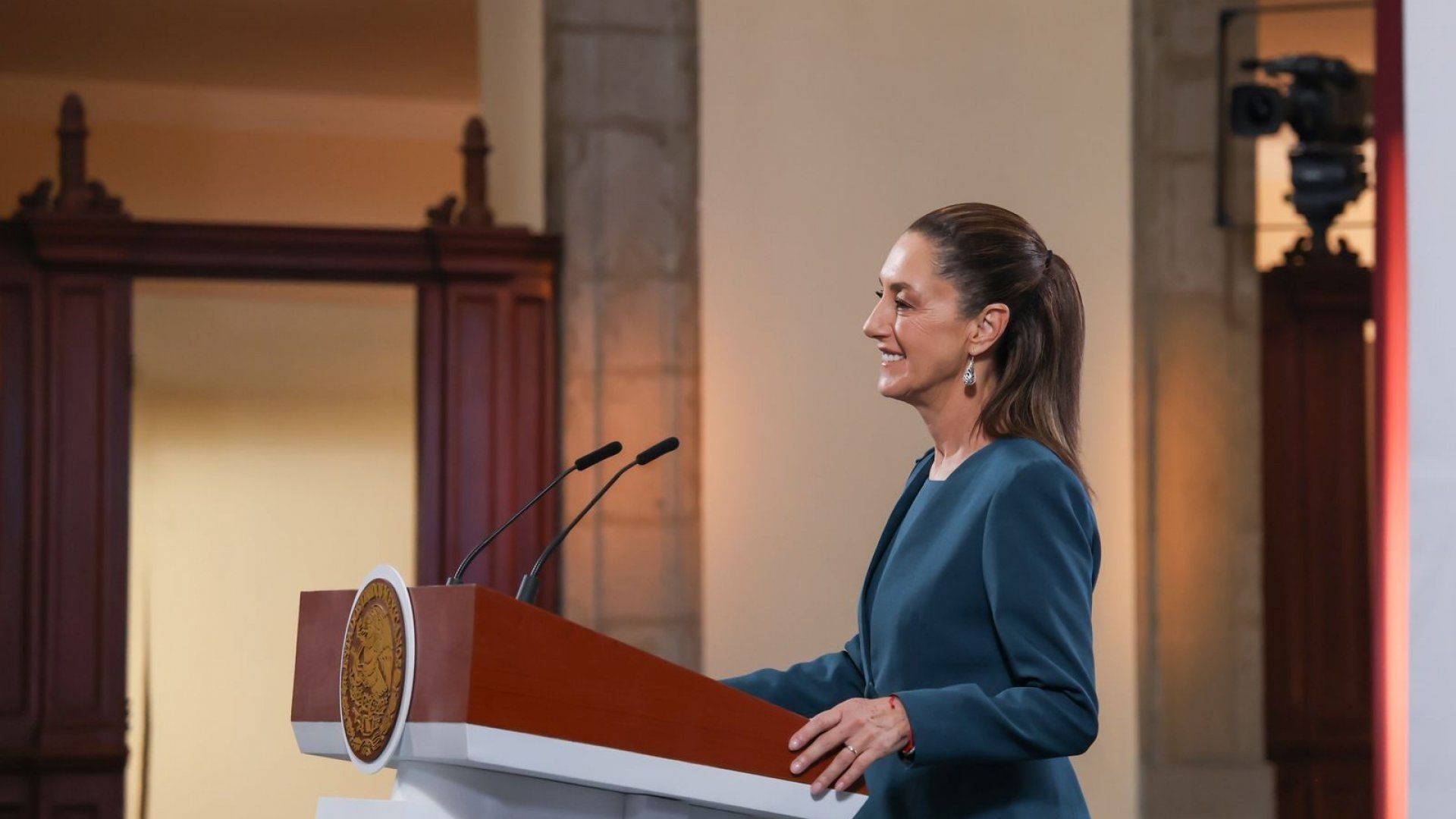 Sheinbaum rompe récord: 9.5 millones salen de pobreza