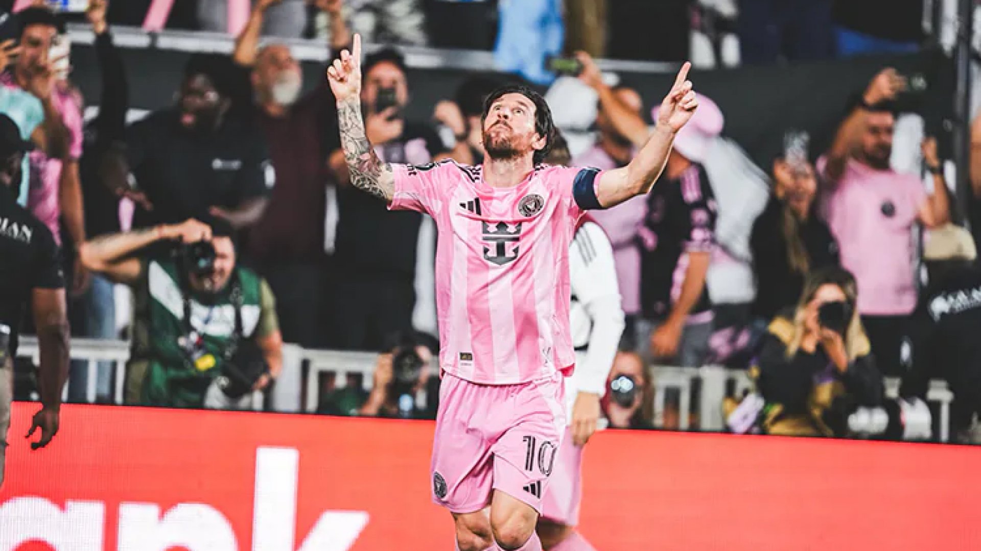 ¡Polémico! Proclaman a Lionel Messi como el mejor futbolista de todos los tiempos