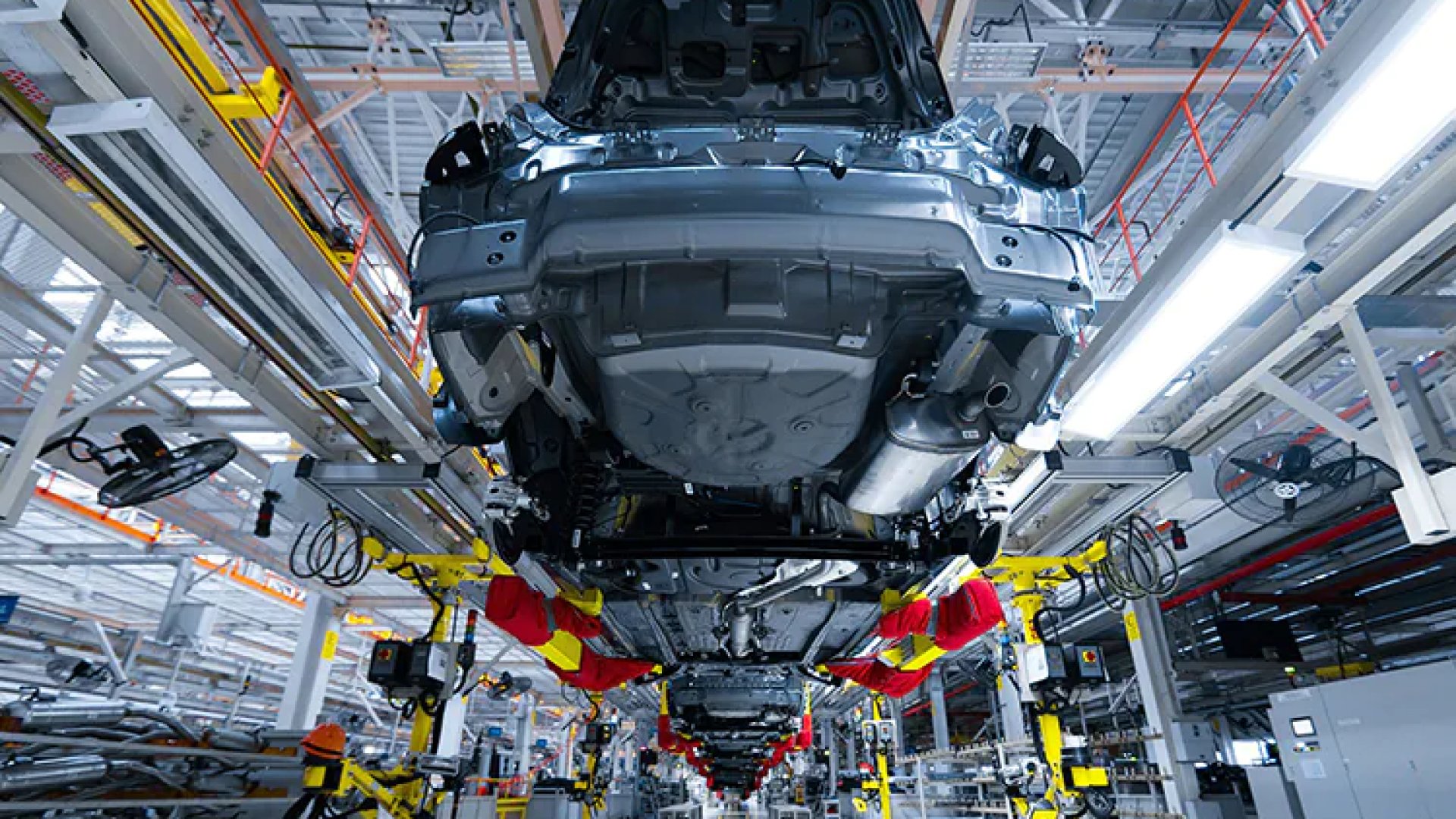 México obtiene “ofertón” en aranceles de EU para autos bajo reglas del T-MEC