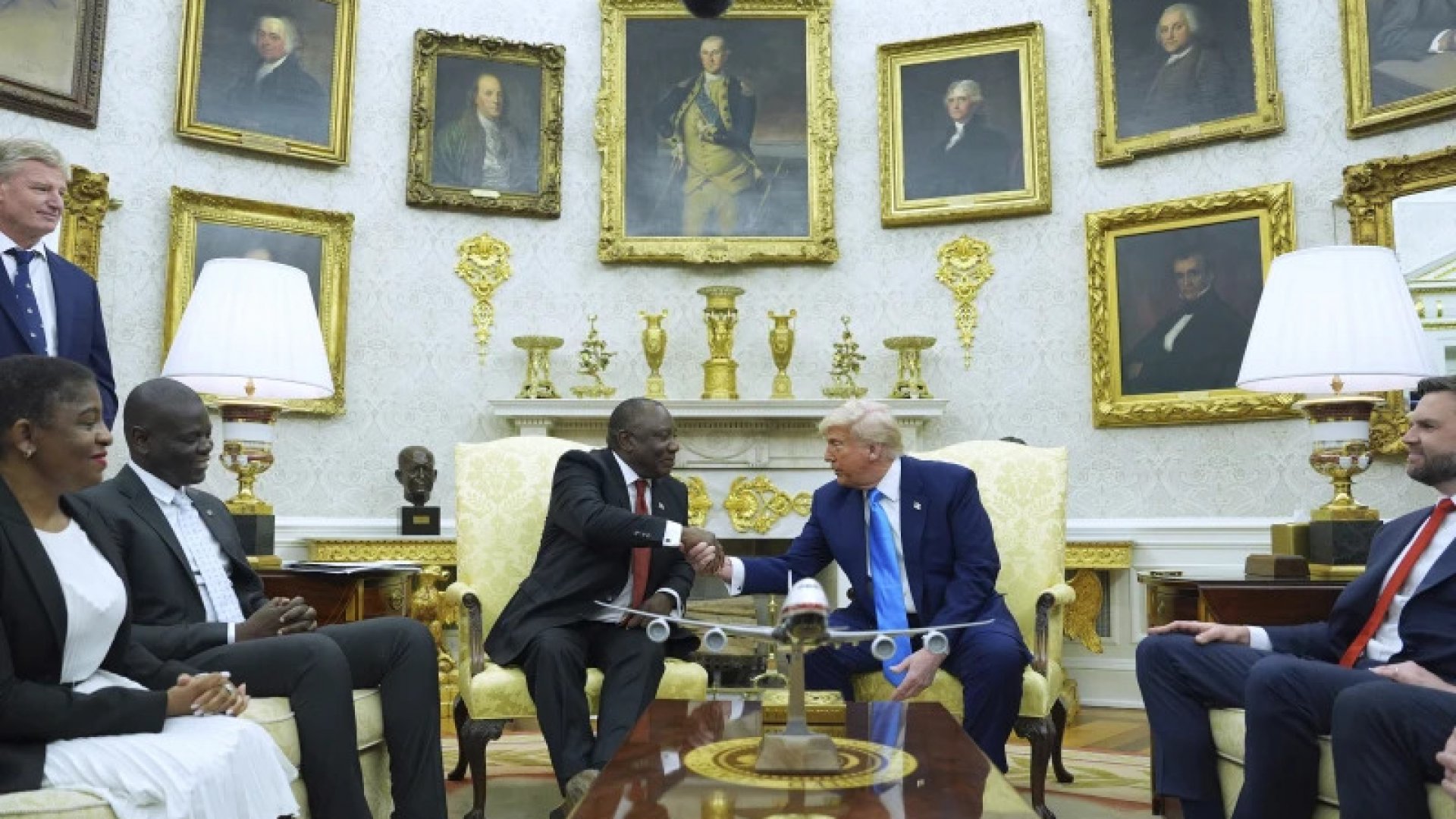 Trump vs. Ramaphosa: ¿Genocidio blanco o fake news?