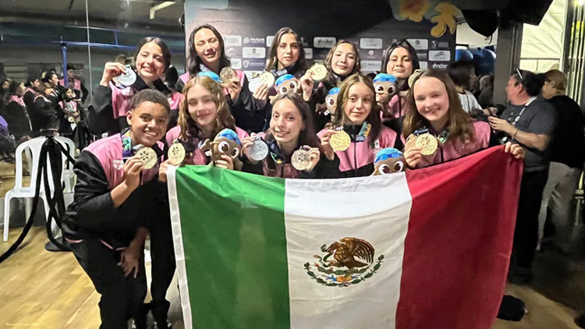 Natación artística logra nueve medallas en Panamericano de Deportes Acuáticos 2025