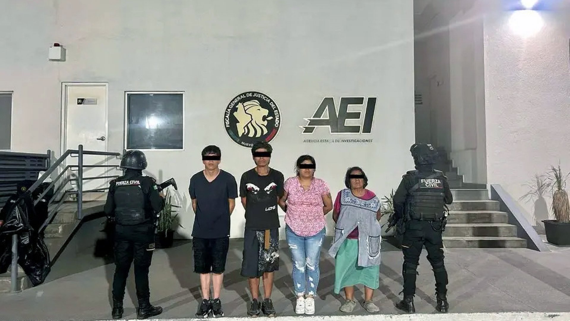 Detienen a Brad Pitt con armas y droga en Monterrey
