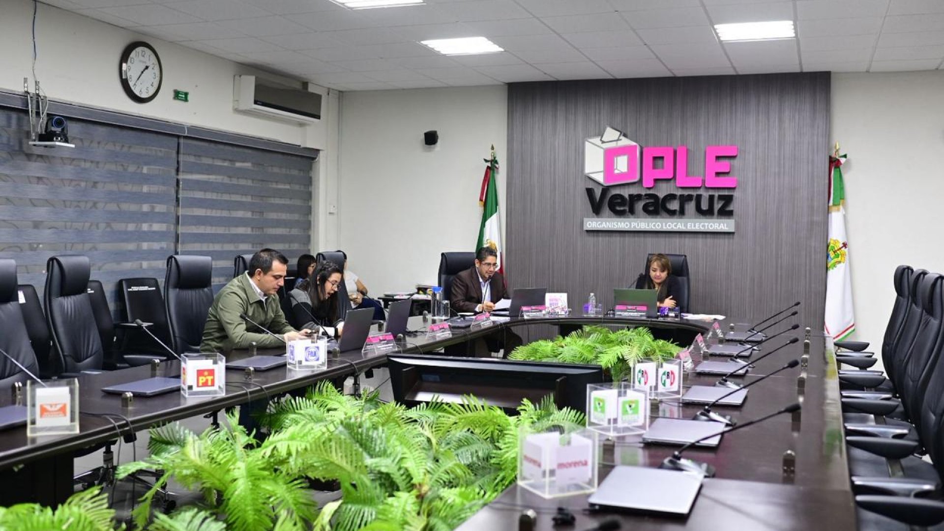 OPLE Veracruz renueva consejos municipales