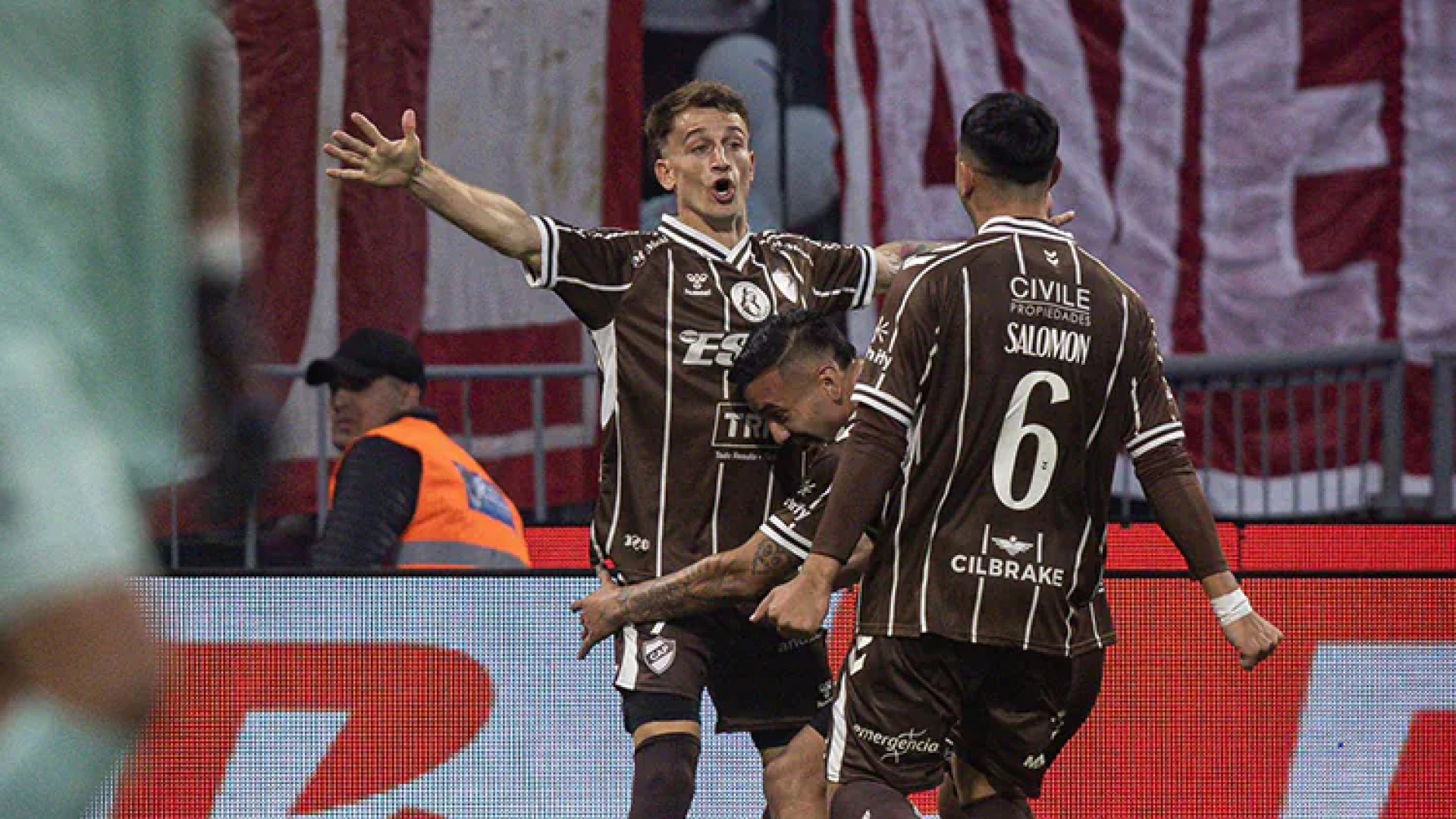 Platense se corona campeón del Torneo Apertura 2025 tras 120 años de espera