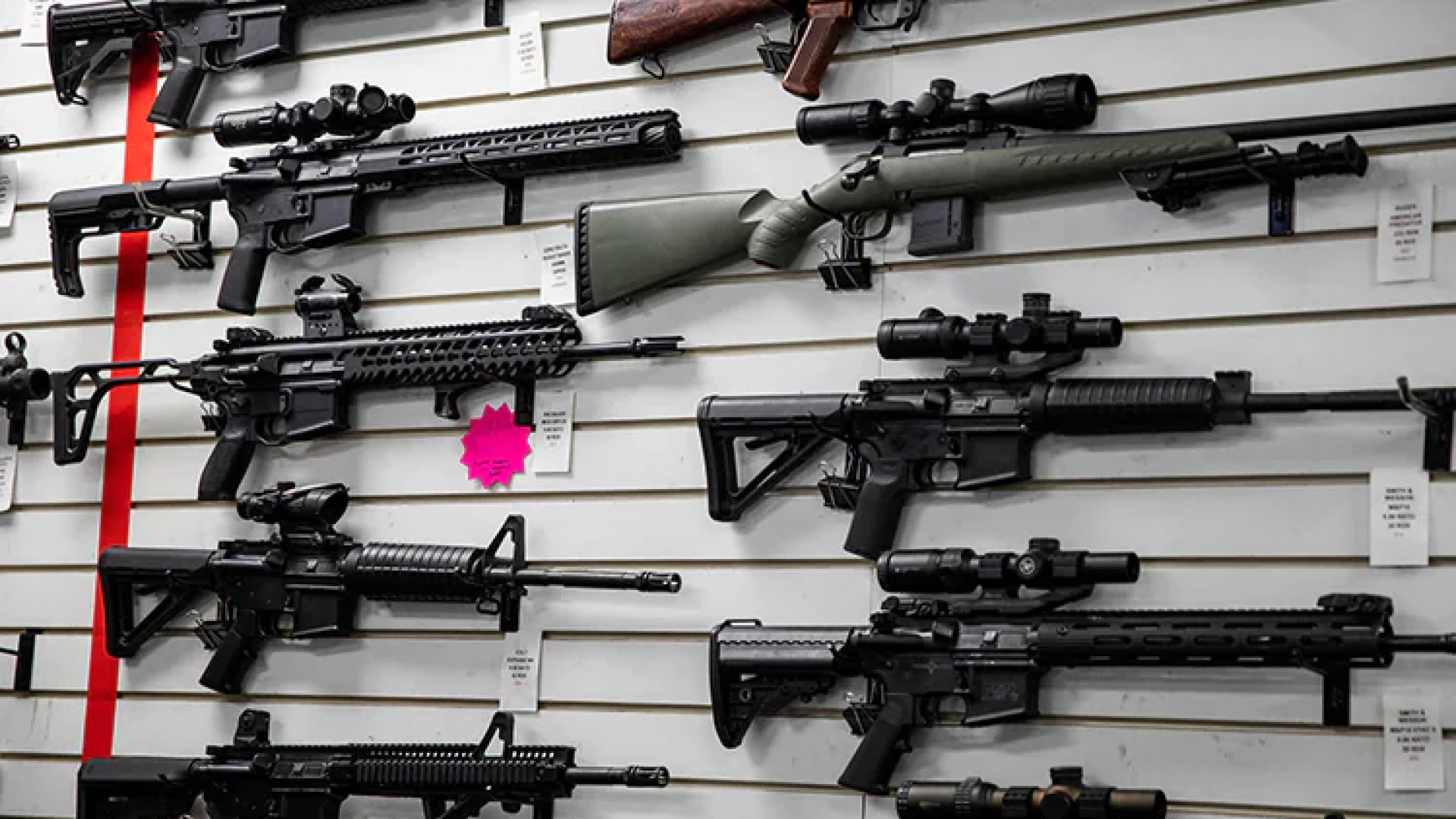 Suprema Corte de EU rechaza demanda de México contra fabricantes de armas