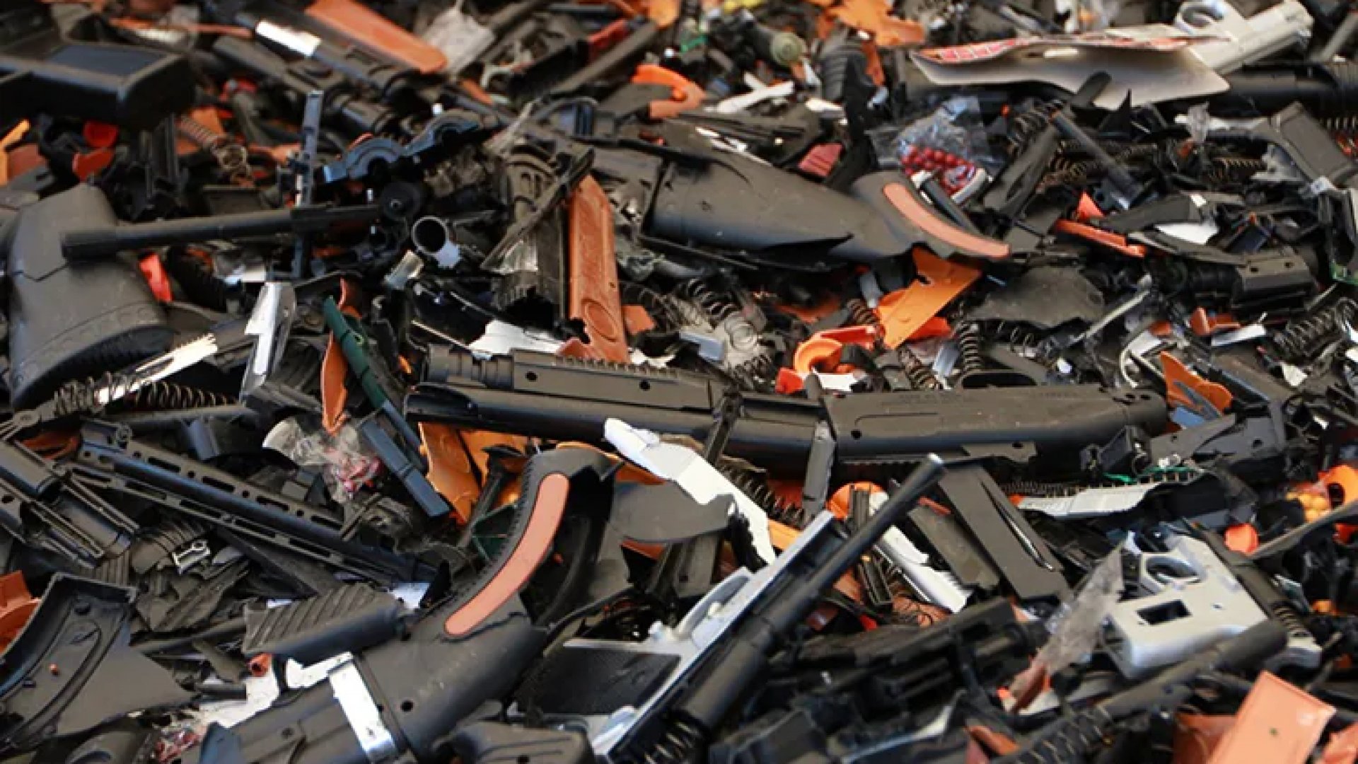 Sheinbaum critica inmunidad de fabricantes de armas; existe otra demanda vigente