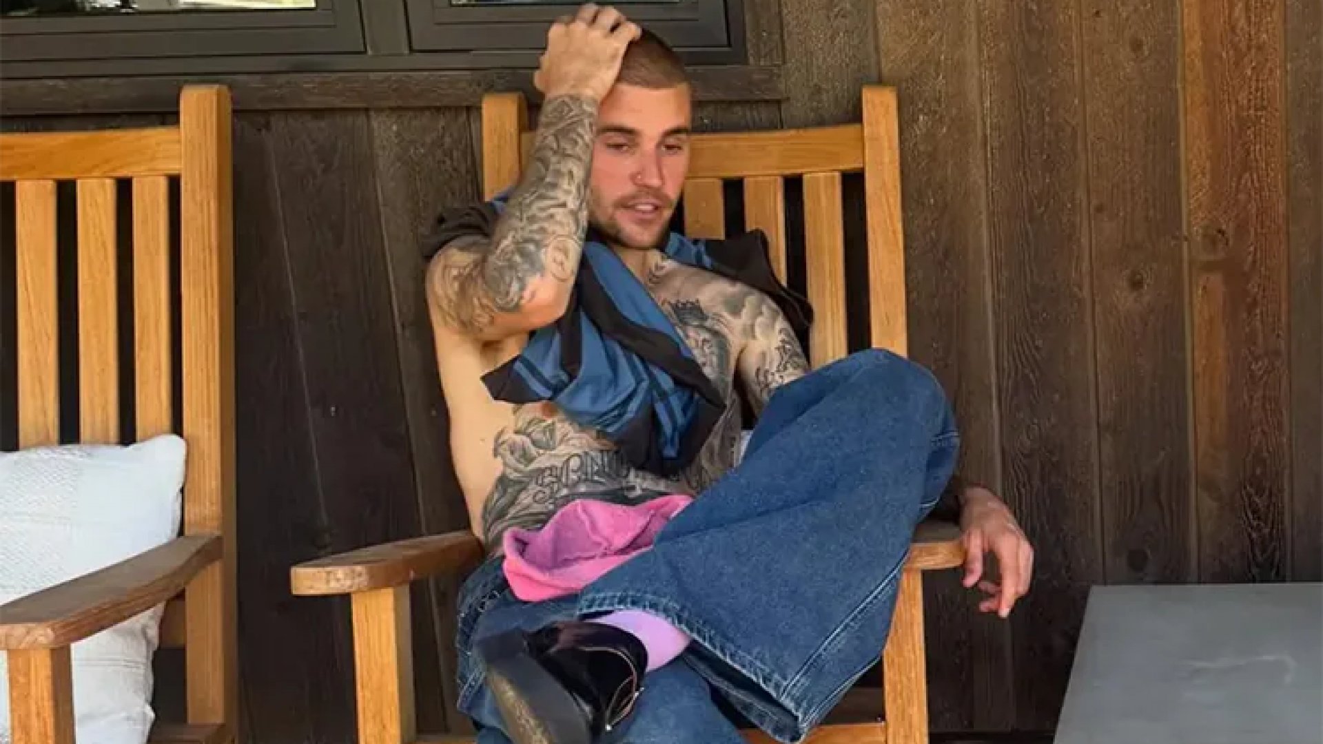 Justin Bieber inquieta a sus fans por lucir inestable y errático