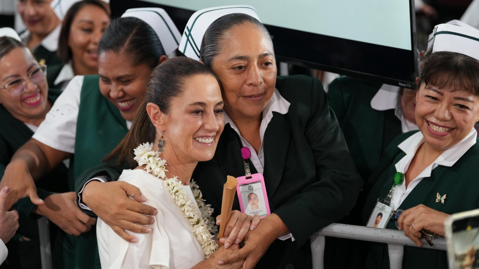 Presidenta supervisa avances en salud en tres estados