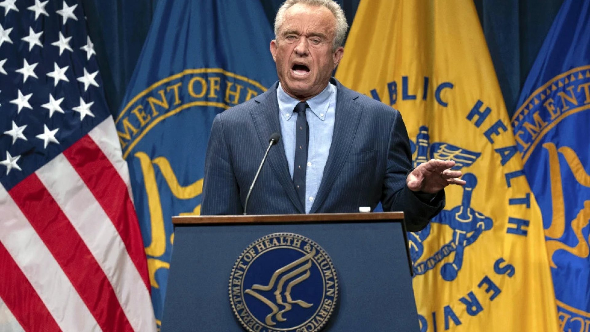 RFK Jr. expulsa asesores de inmunización CDC