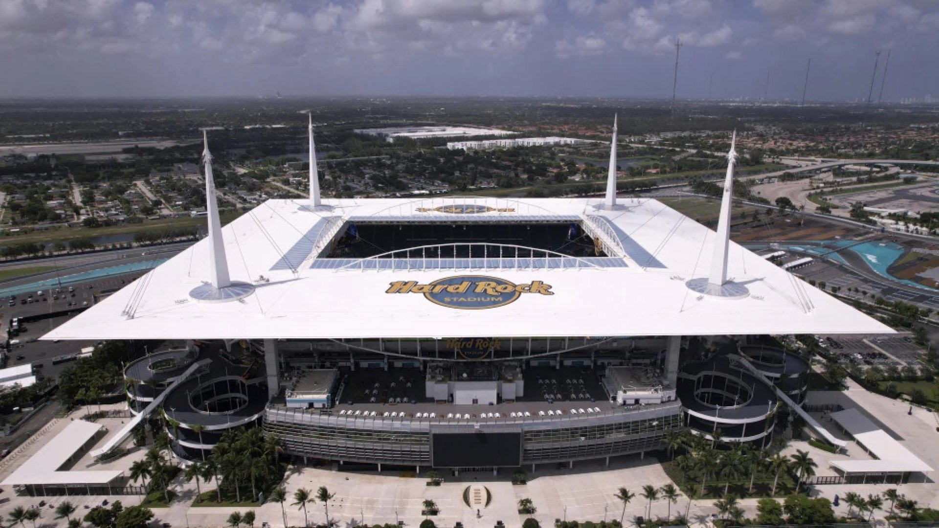 Afición ausente marca debut del Mundial de Clubes FIFA 2025™