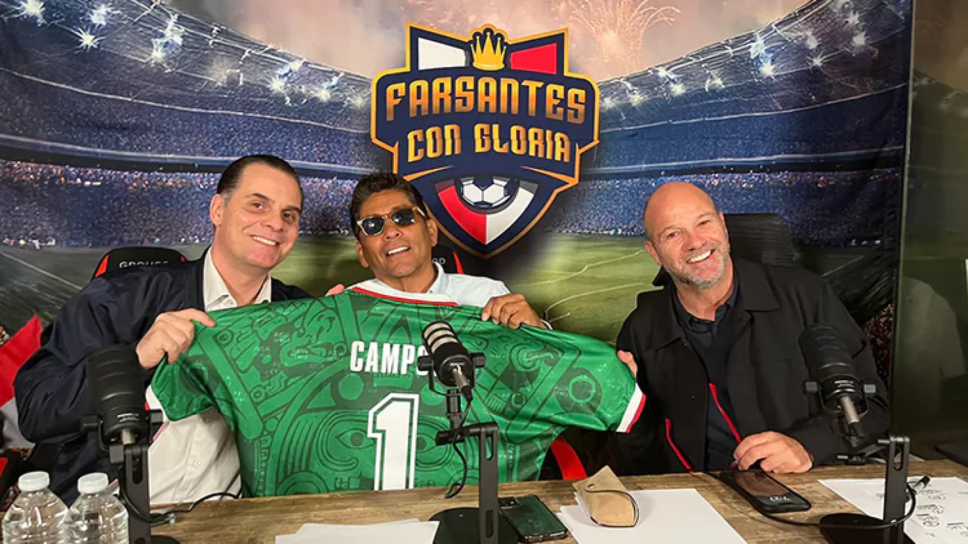 “Me pongo serio y los hago mier…”: Martinoli contesta a críticos; Faitelson replica de nuevo