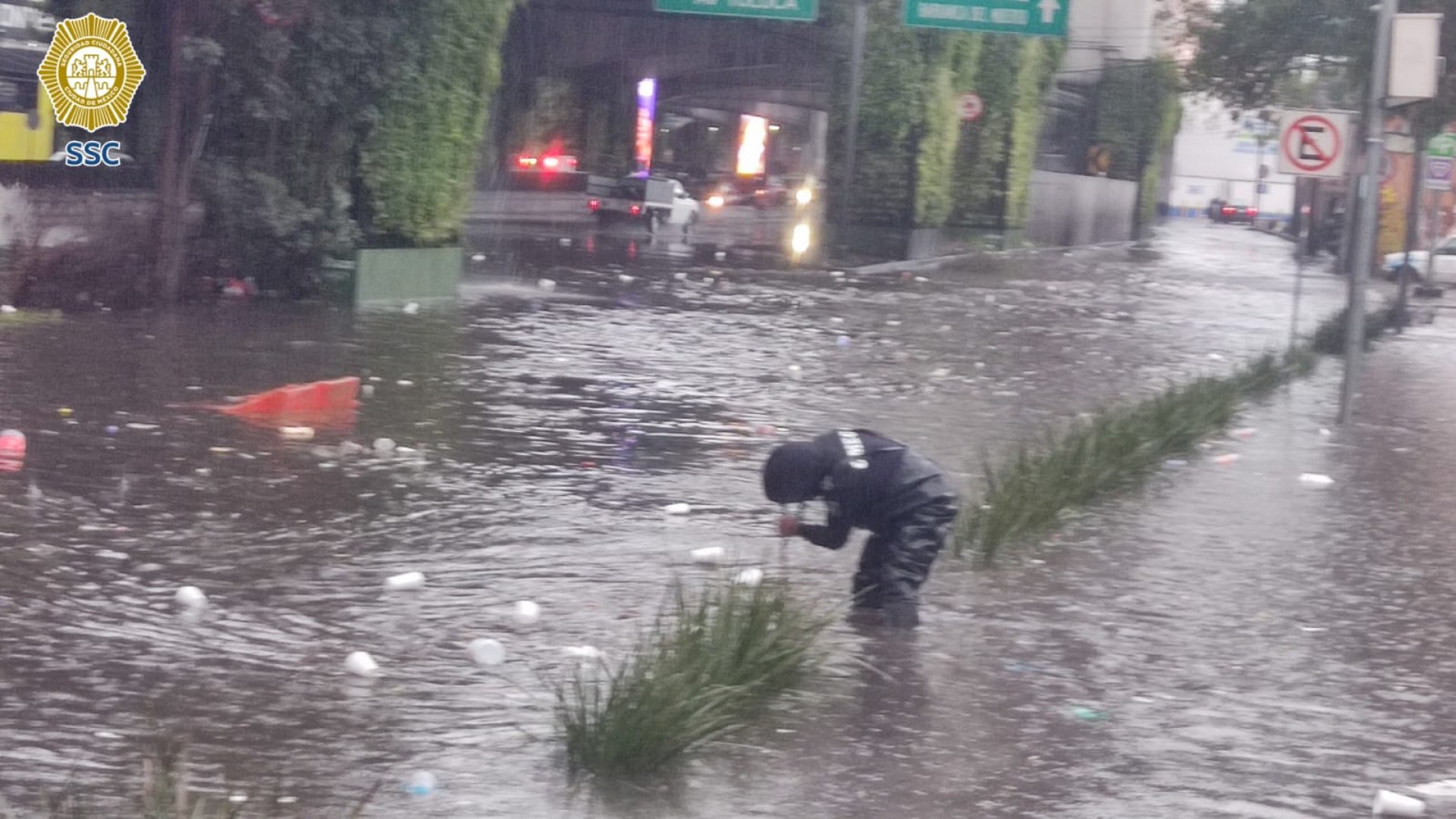Persisten lluvias intensas y operativos en zonas de emergencia