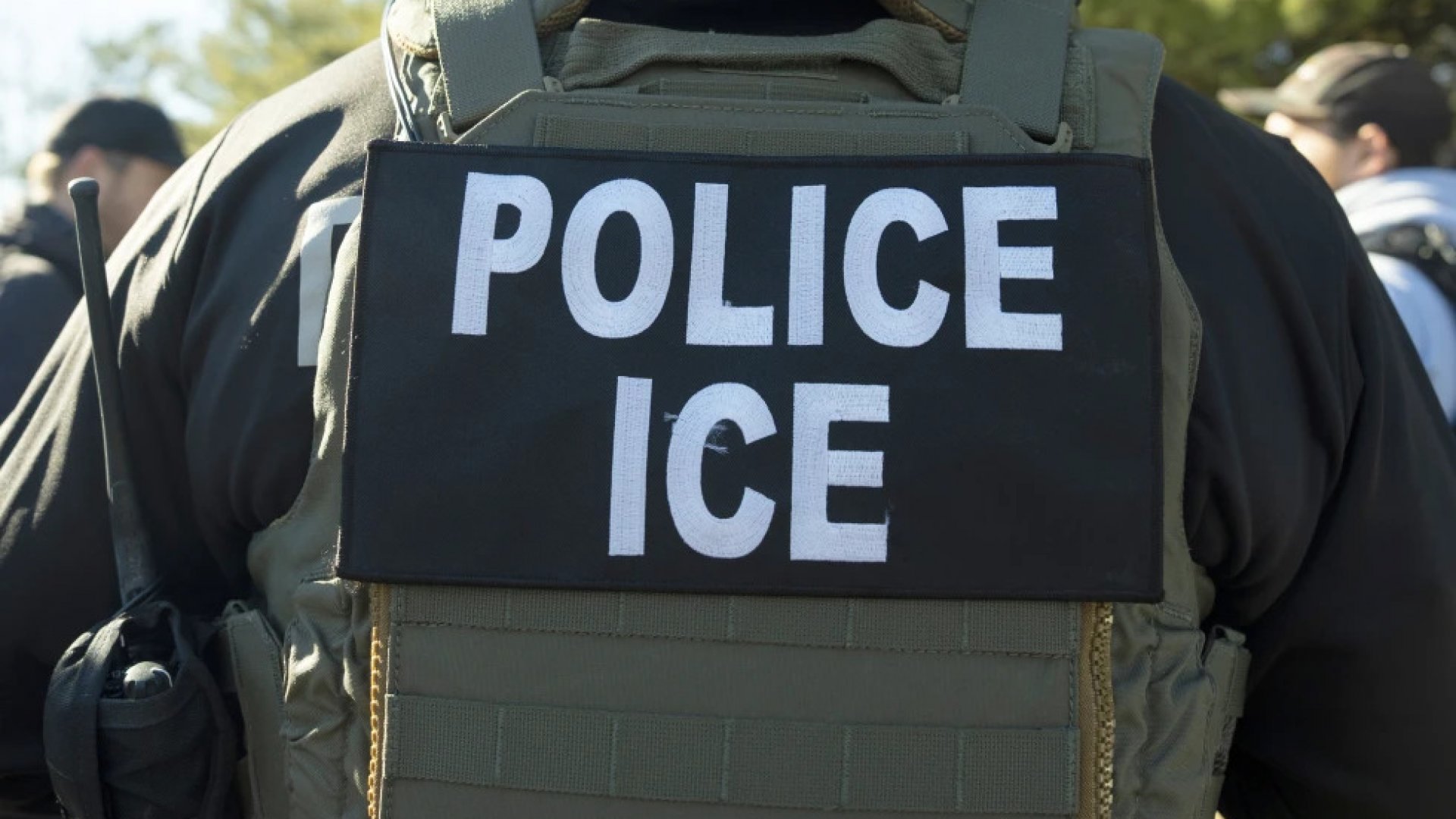 Corte Suprema avala deportaciones rápidas de Trump
