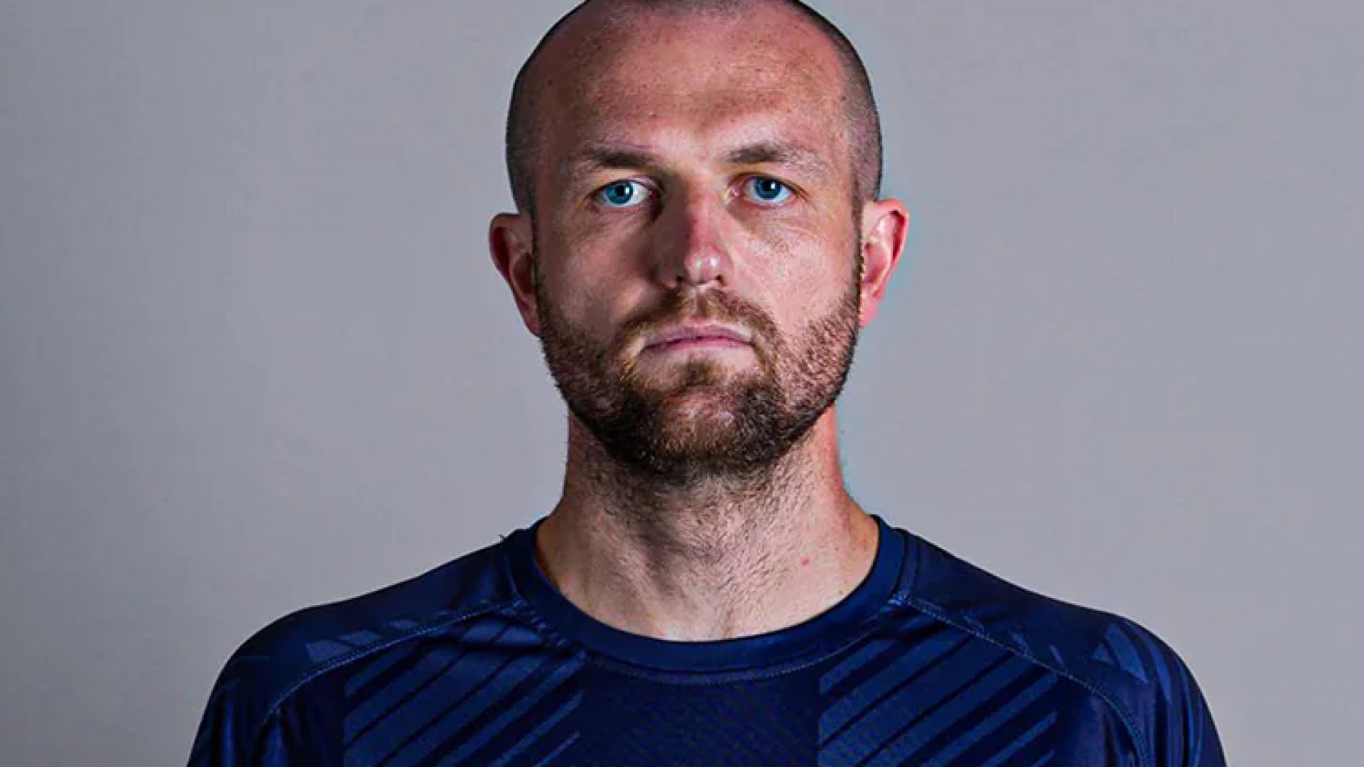 Christian Gray, defensa del Auckland y profesor, sorprende a Boca Juniors con gol histórico