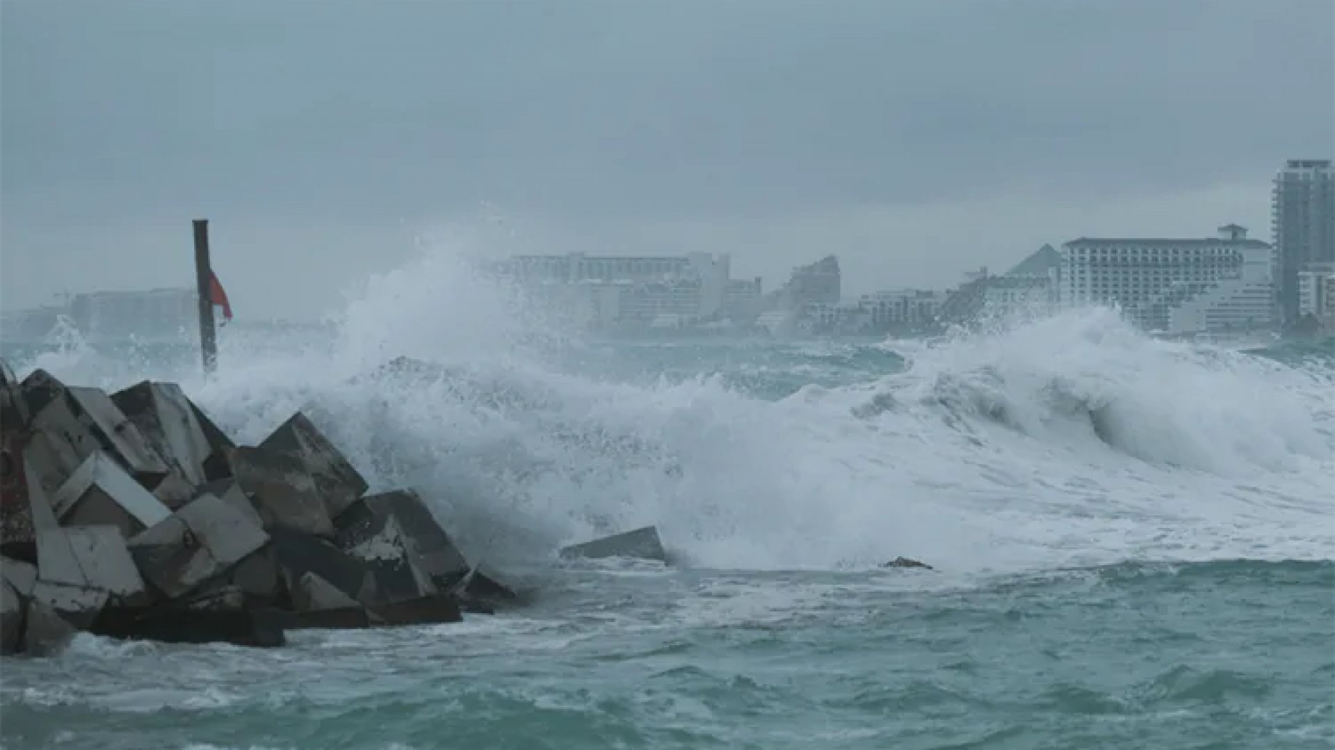 Clima: Habrá lluvias intensas en ocho estados; crecen condiciones para un nuevo ciclón 