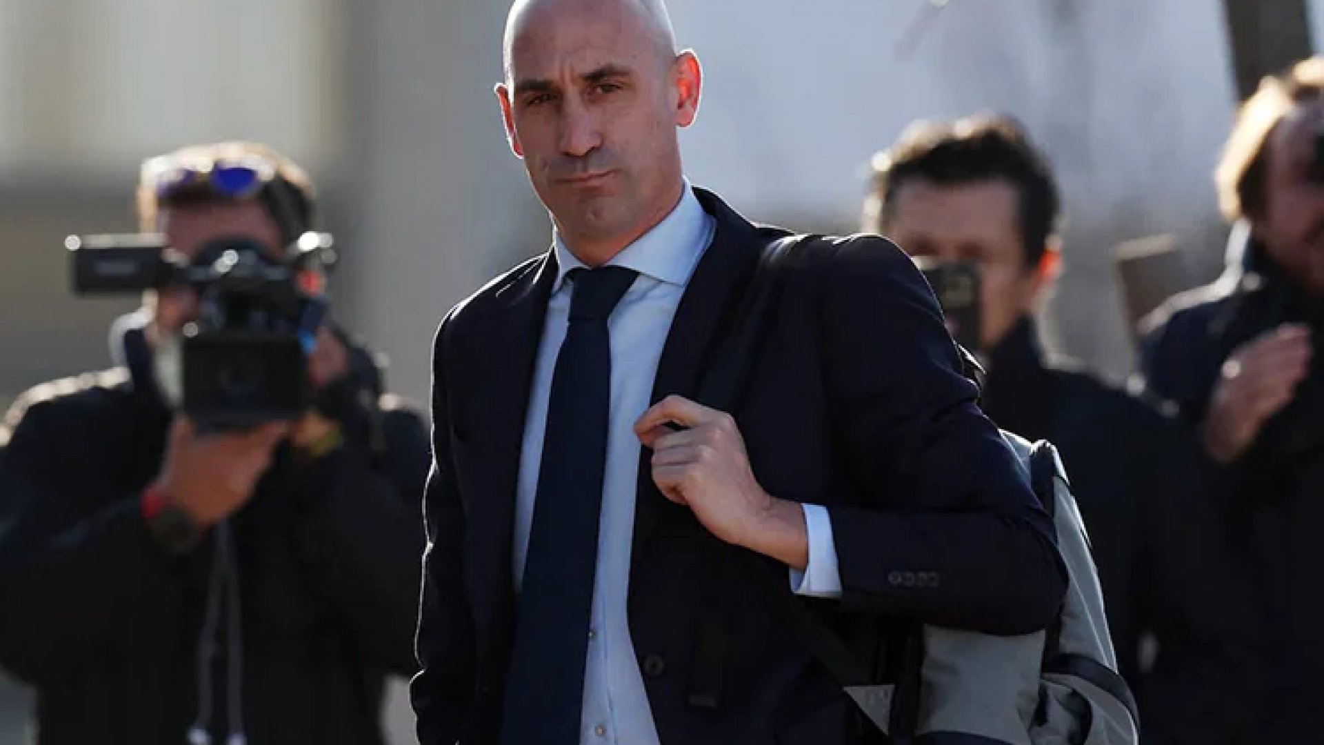 Confirman condena a Luis Rubiales por agresión sexual a Jenni Hermoso
