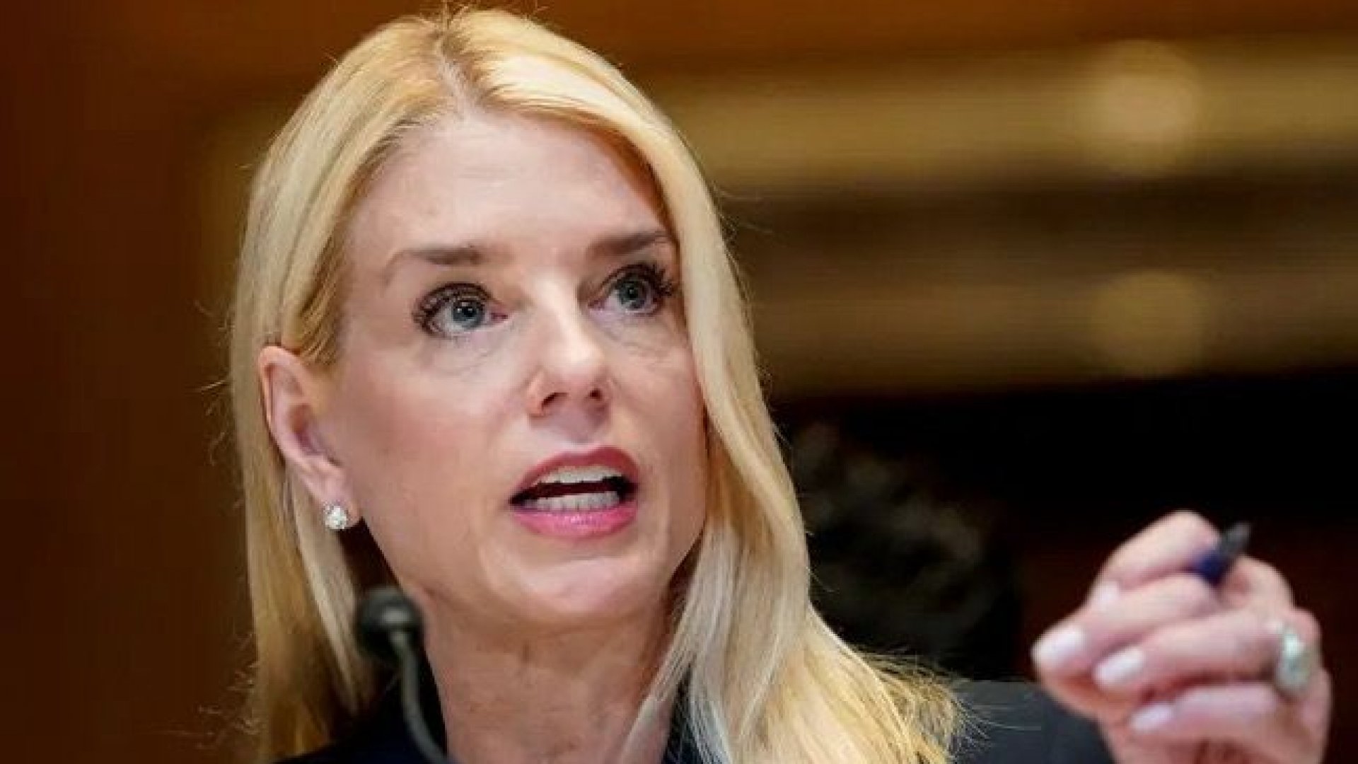 EUA declara a México “adversario” por narcotráfico