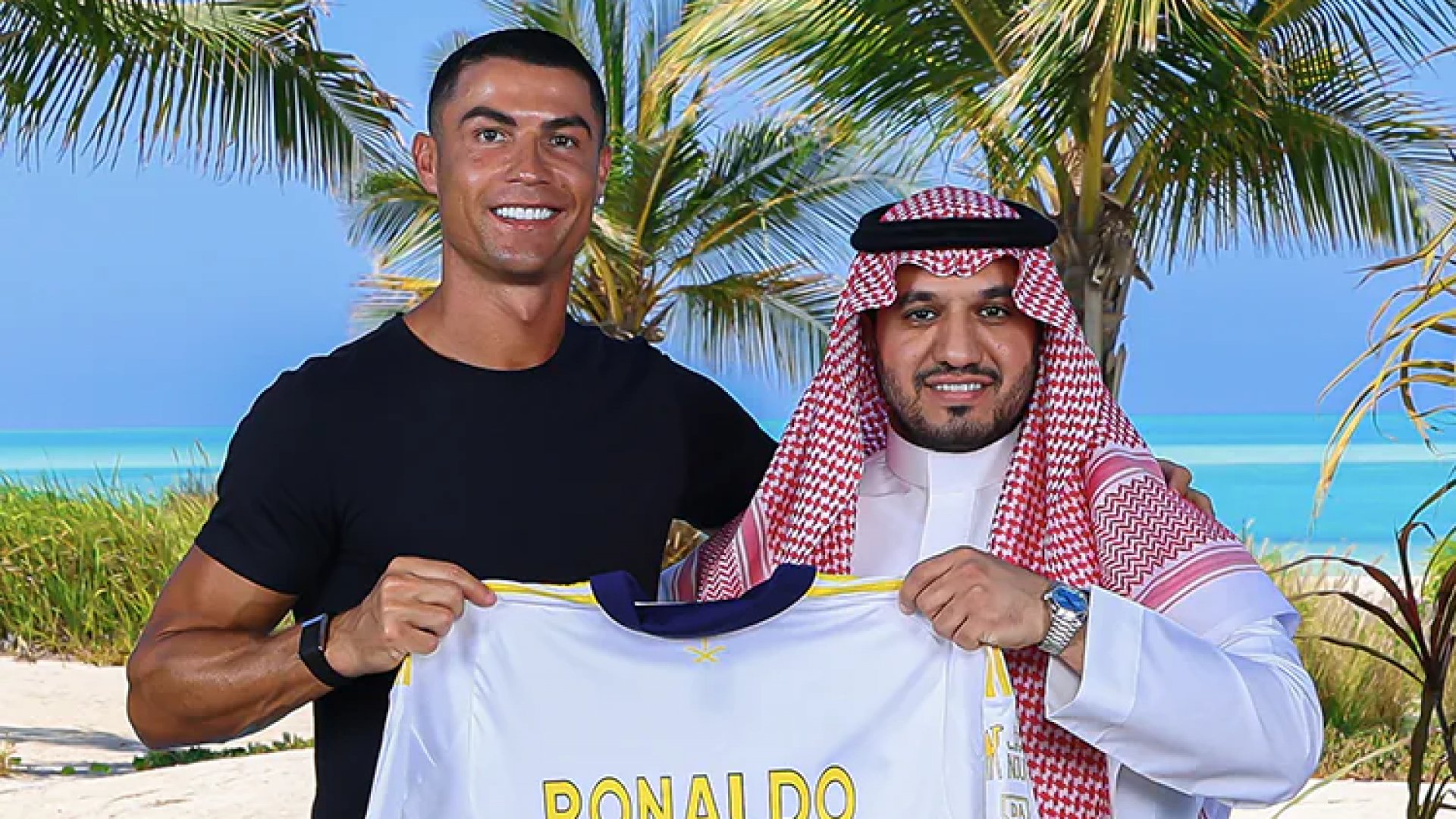 Cristiano Ronaldo firma contrato millonario con Al-Nassr que eclipsa pago anual de Messi