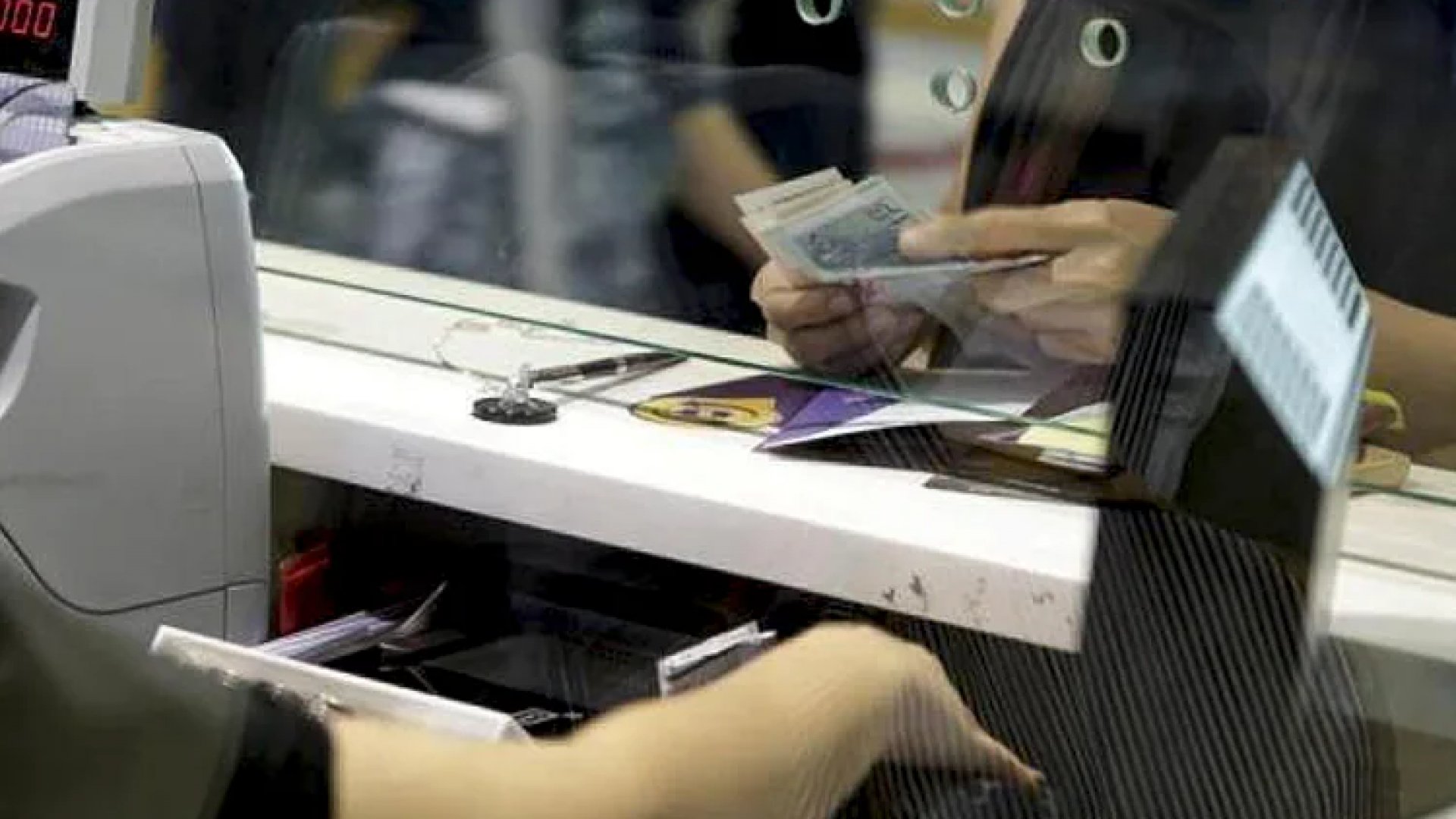 Sistema bancario se mantiene estable pese a intervención de instituciones, asegura SHCP