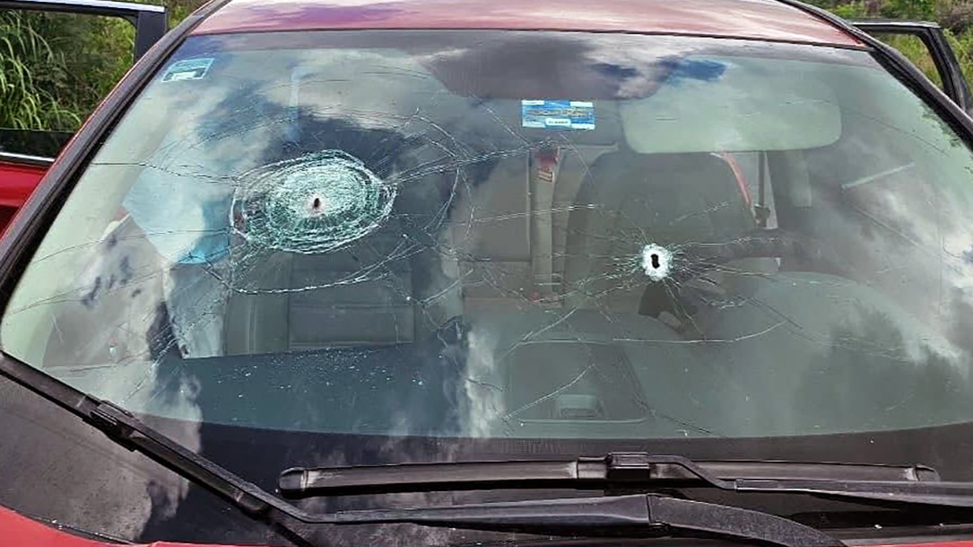 Taxista resulta herido tras intento de secuestro