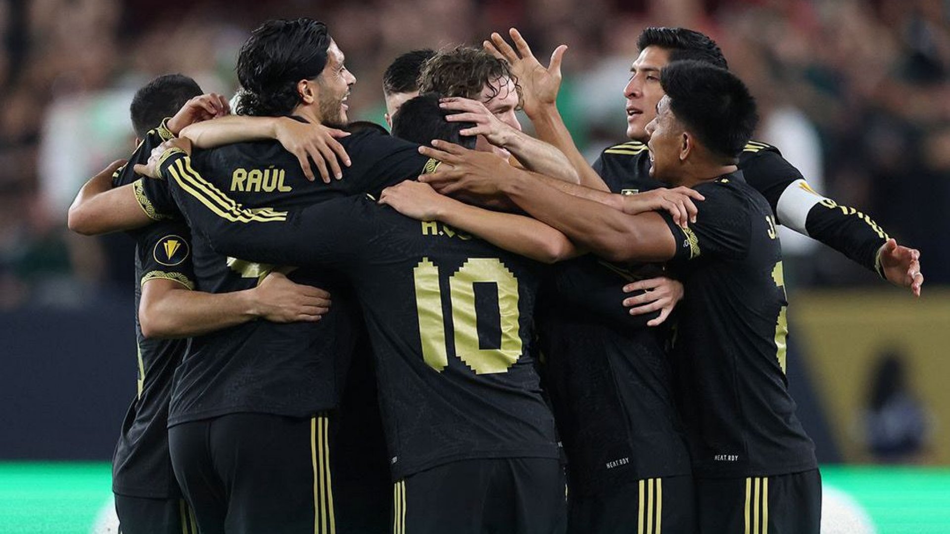 Alexis Vega guía a México a Semifinales