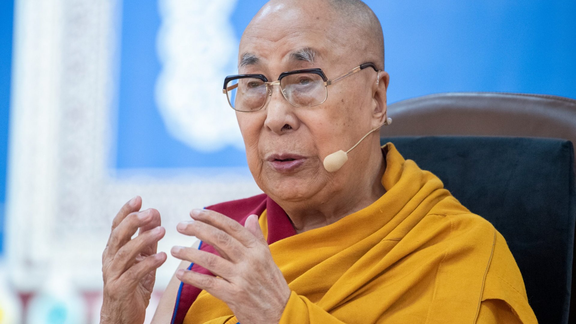 Dalái Lama perfila su enigmática sucesión global