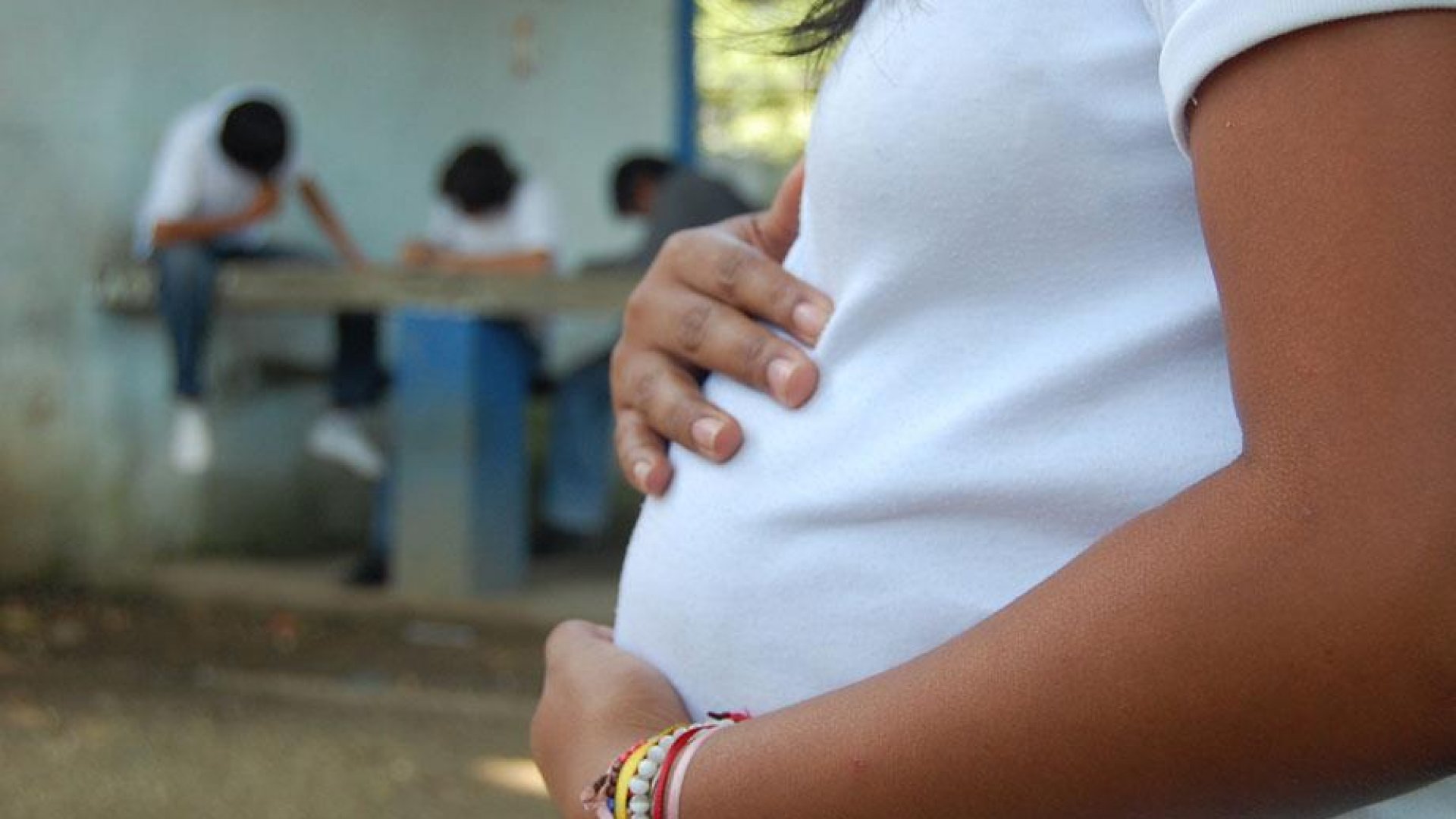Embarazo infantil rompe récord y exige respuesta