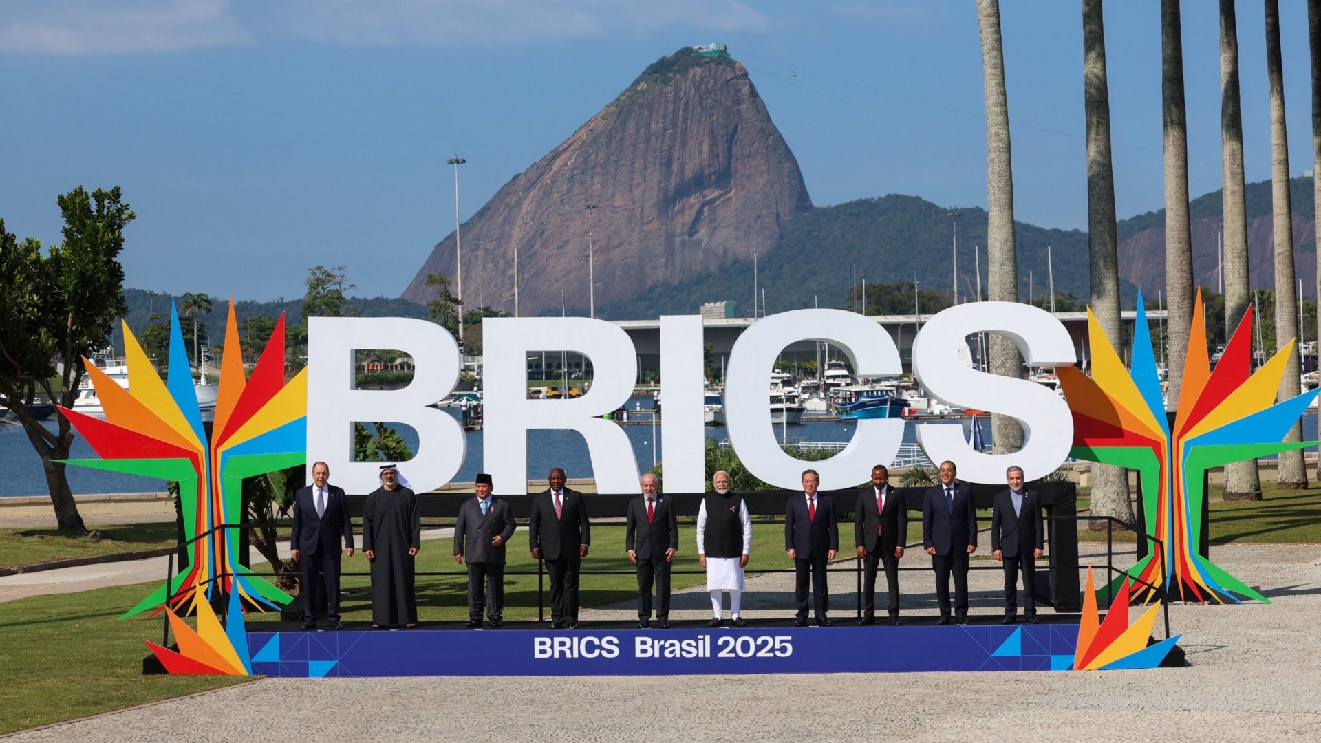 BRICS cuestionan aranceles unilaterales y tensiones bélicas