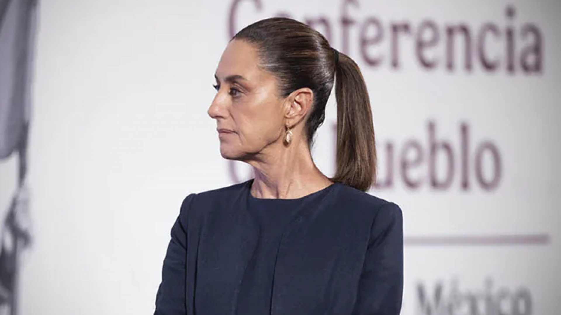 Sheinbaum firma iniciativa de reforma constitucional para combatir extorsión
