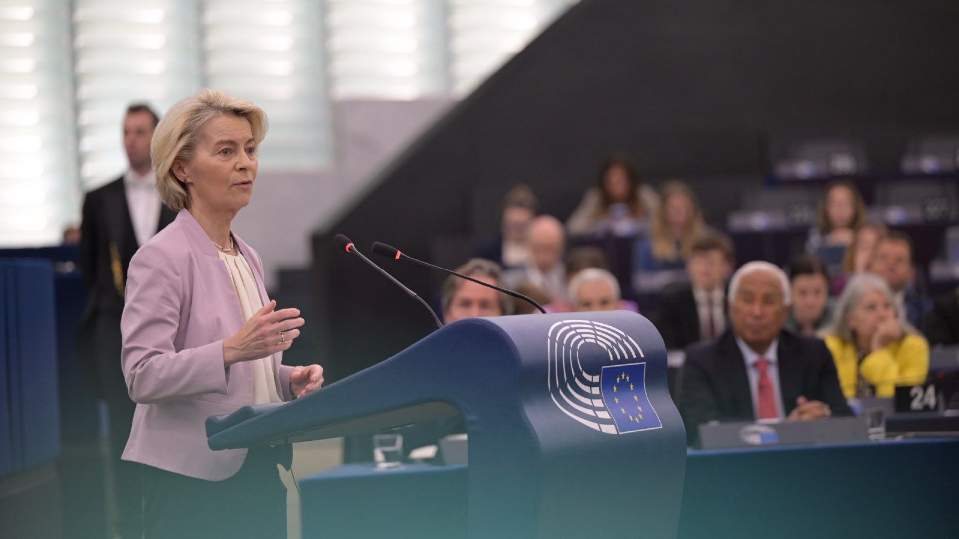 Comisión Europea retrasa represalias por aranceles de EE.UU.