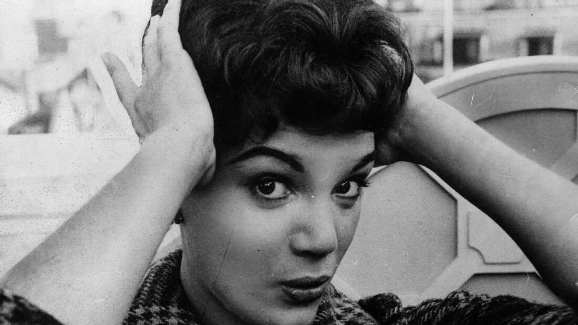 Fallece Connie Francis, cantante de “Pretty Little Baby” y primera solista en liderar el Billboard Hot 100