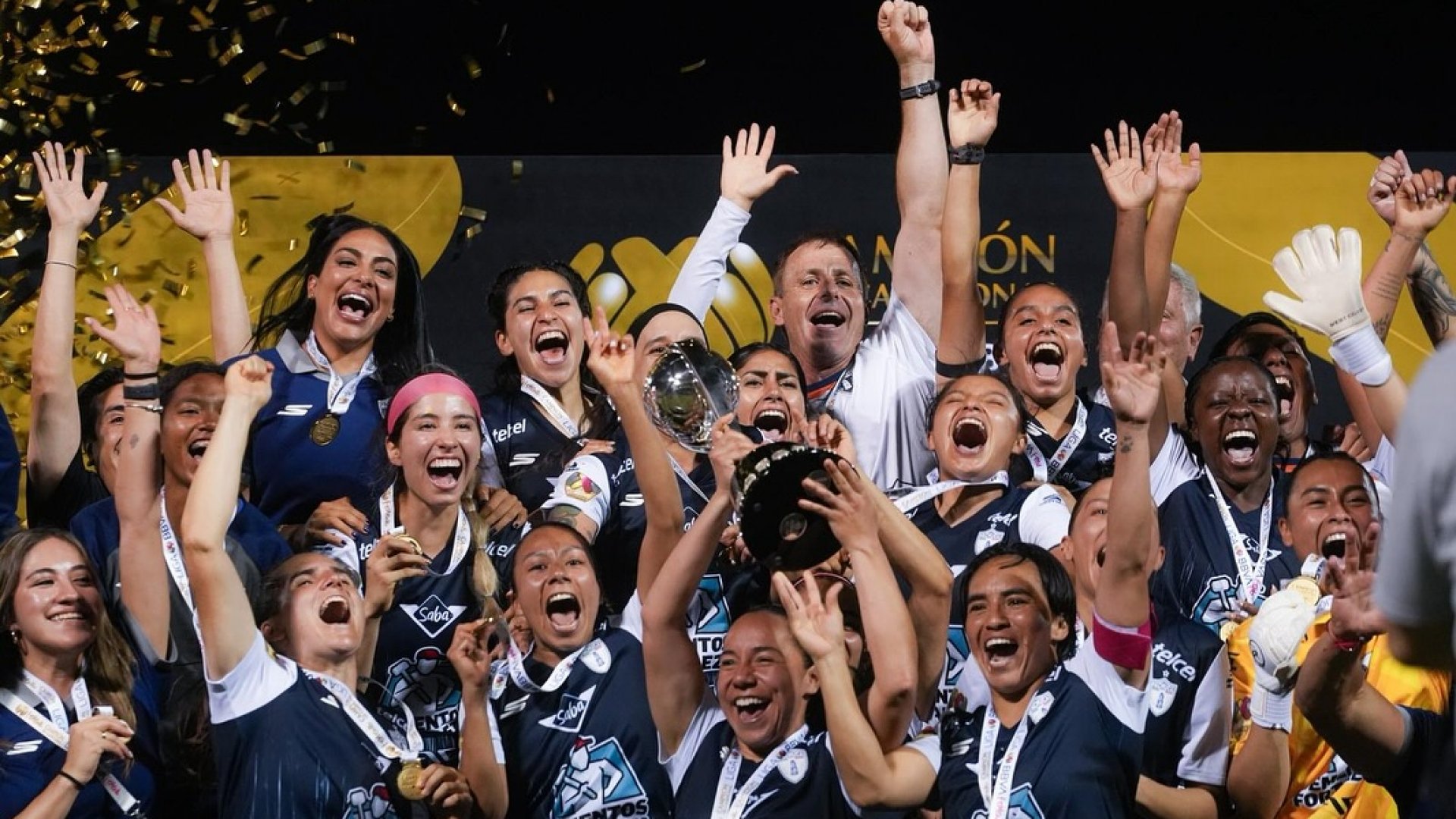 Pachuca se corona “Campeón de Campeonas” tras vencer a Rayadas