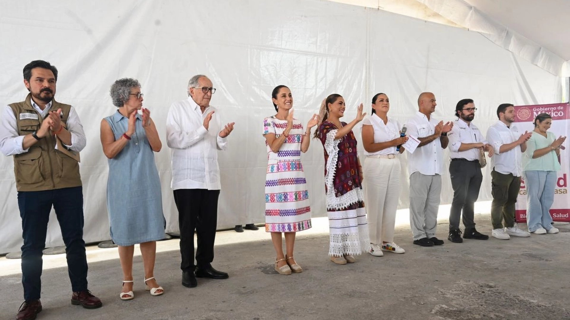 Acapulco, mejor que antes del huracán Otis, destaca Sheinbaum