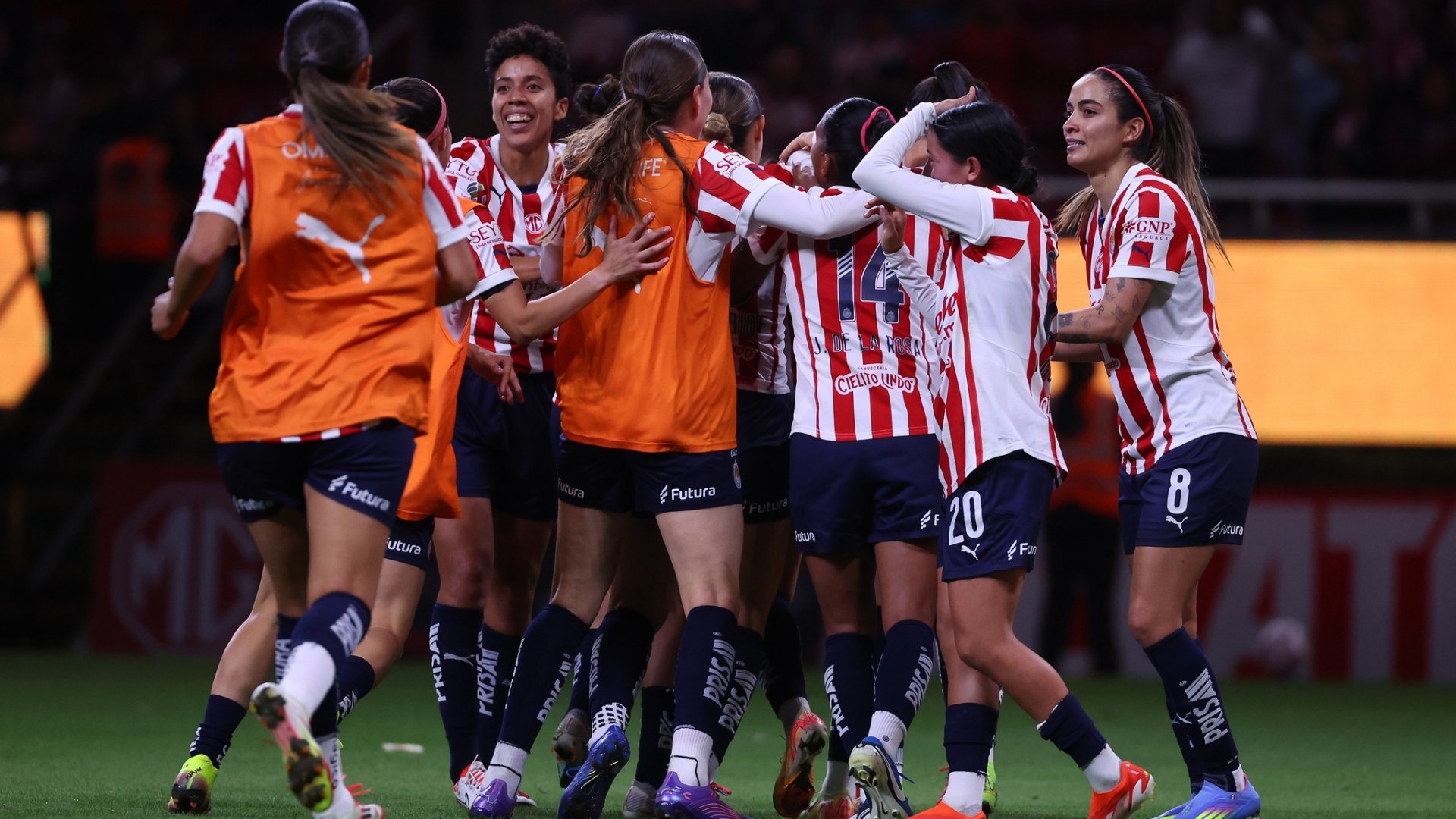 Jugadoras de Chivas Femenil reaccionan tras polémica de ‘Chicharito