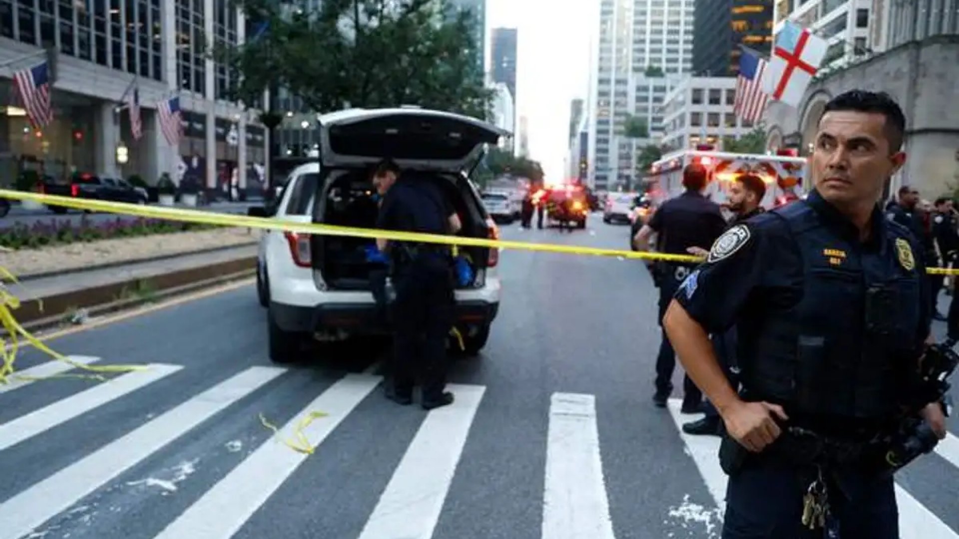 Tiroteo en edificio de oficinas en Nueva York deja cuatro muertos y un herido grave