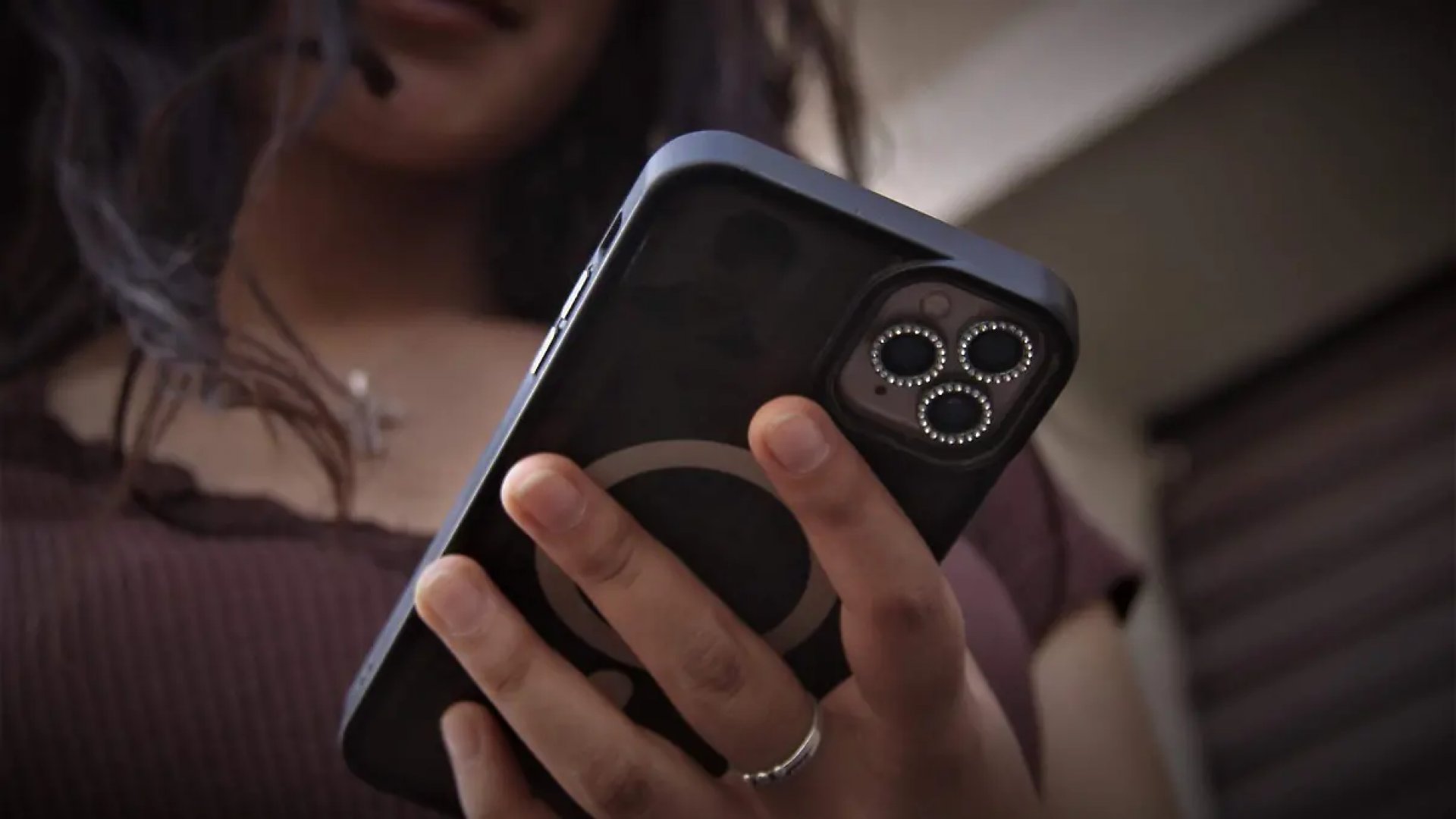 Autoridades de Jalisco advierten sobre anuncios en TikTok para reclutar a jóvenes