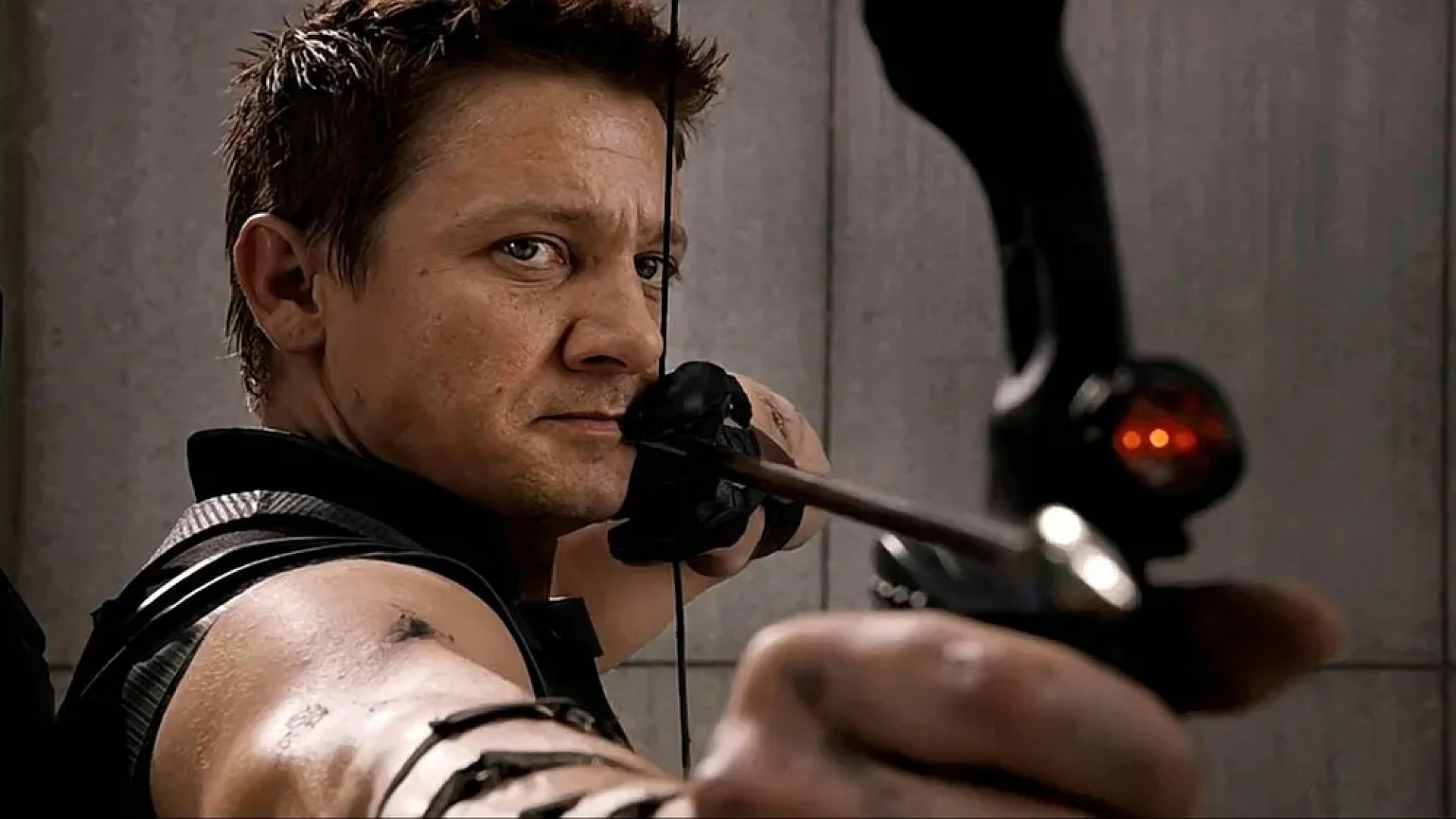 Jeremy Renner listo para regresar al UCM como Hawkeye