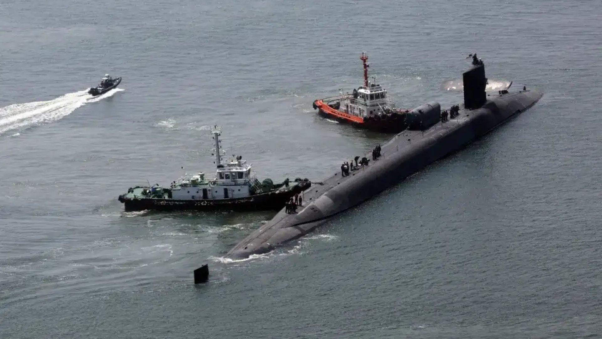 Trump ordena despliegue de submarinos nucleares cerca de Rusia