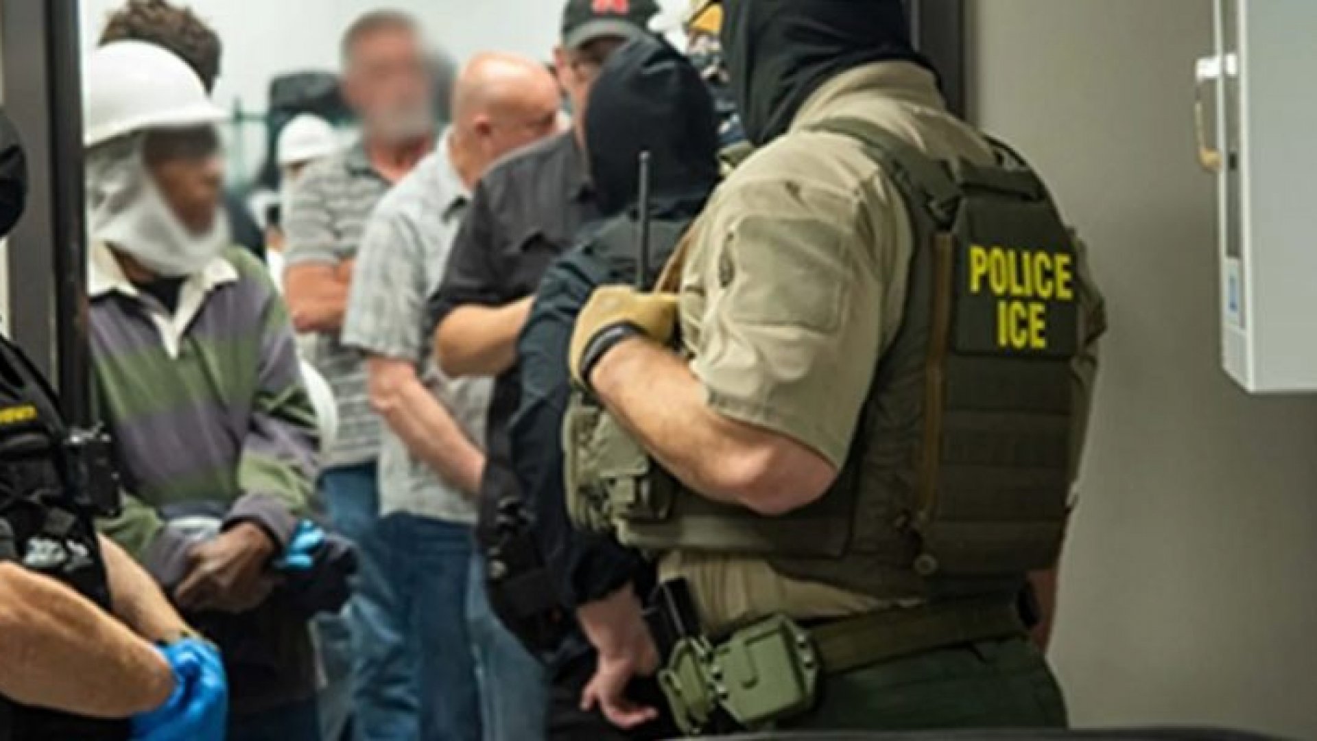 Arrestos de migrantes en EE. UU. caen 19 % en julio respecto al mes anterior