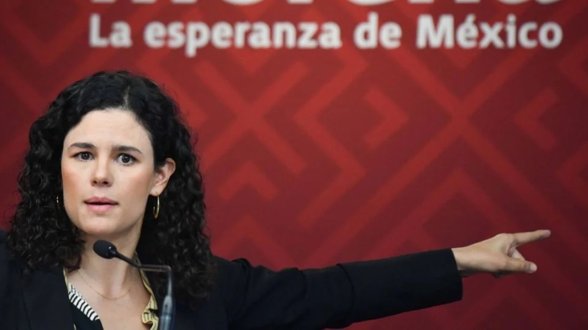Morenistas pagaron con su bolsillo los viajes de lujo a Europa y Asia: Luisa María Alcalde