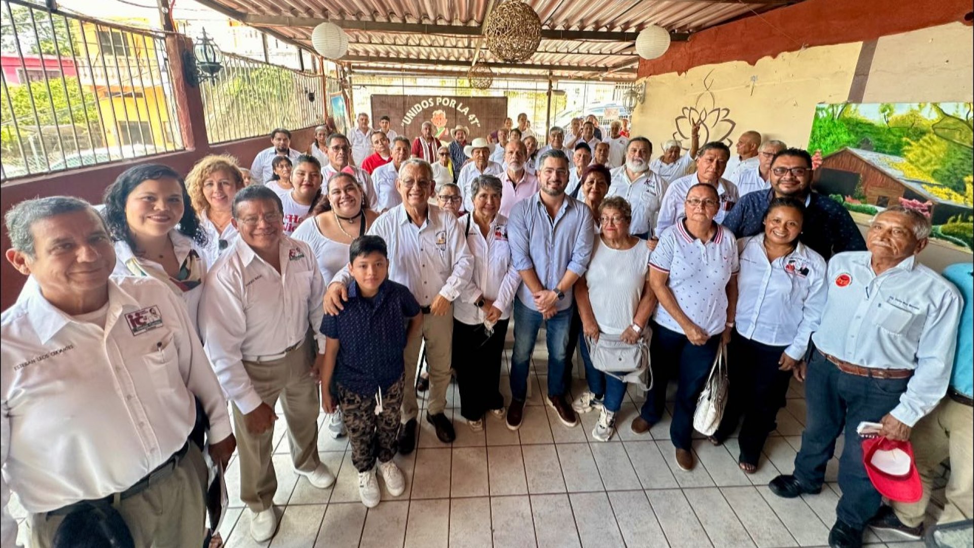 “Cumpliremos con hechos, cercanía, unidad y sumando esfuerzos por un futuro mejor para Tuxpan”, enfatiza Daniel Cortina