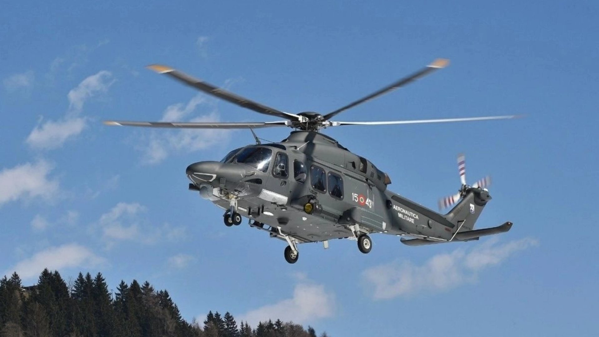 Mueren altos funcionarios de Ghana en accidente de helicóptero militar