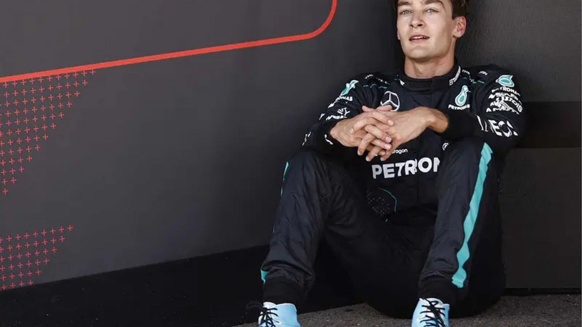 George Russell sigue sin renovar con Mercedes pese a fuerza en 2025
