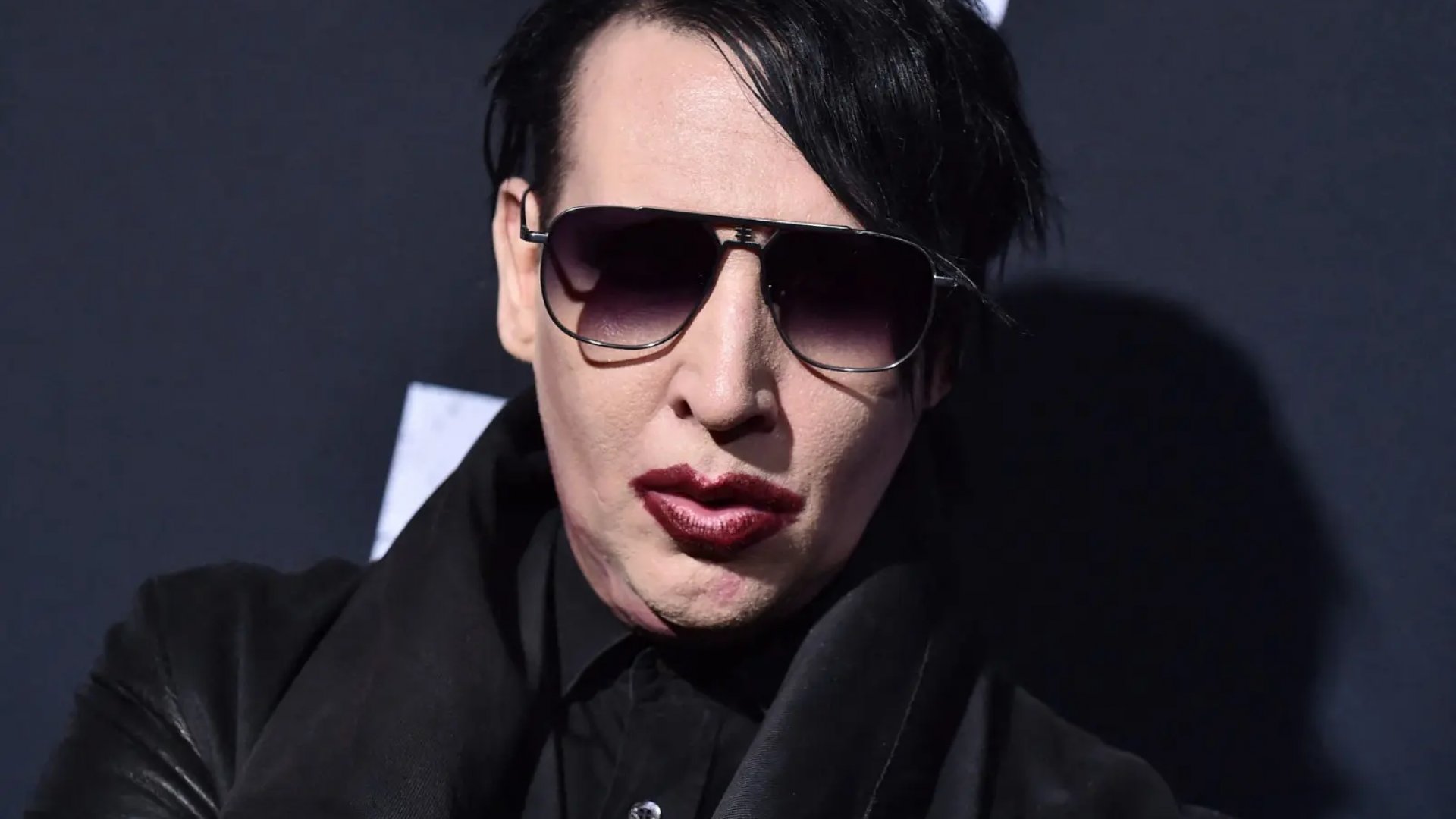 Padres protestan en San Luis Potosí por concierto de Marilyn Manson