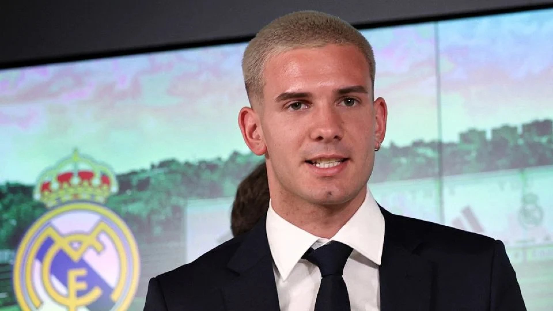 Mastantuono sorprende en su presentación con el Real Madrid: “El mejor jugador del mundo es Messi”