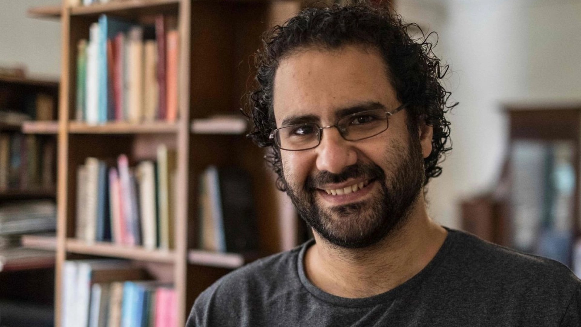 Egipto indulta a Alaa Abd el-Fattah tras doce años de prisión