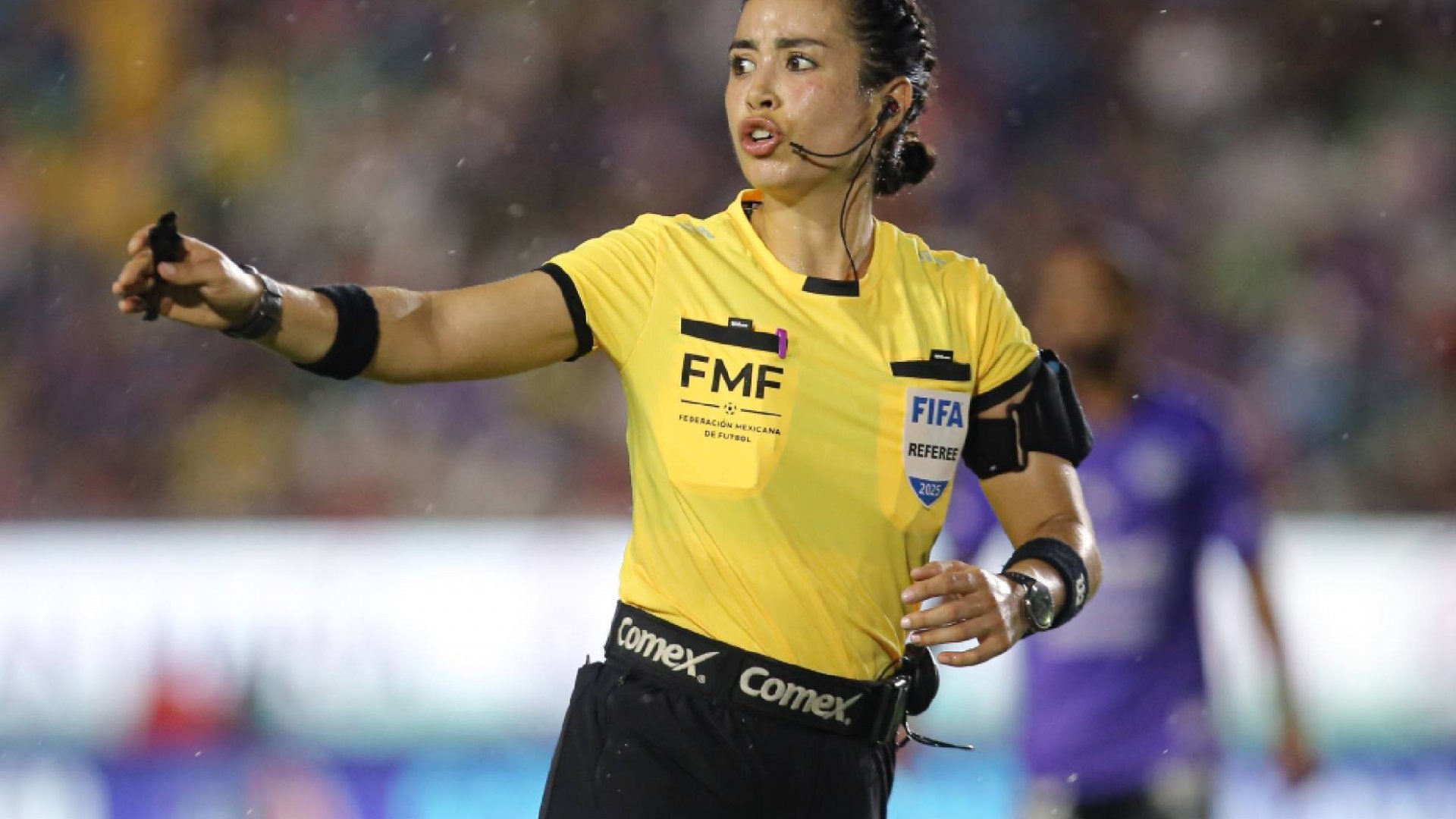 Katia Itzel García, entre las 20 nominadas al premio de Mejor Árbitra del Mundo