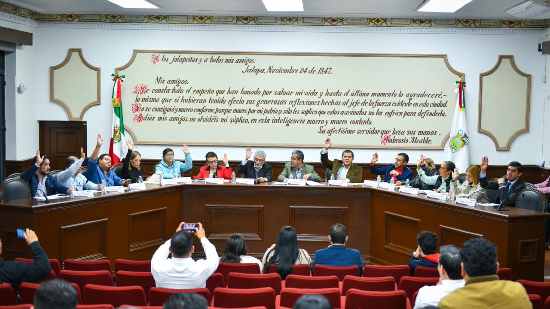 Aprueba Cabildo de Xalapa modificaciones presupuestales al Fortamun